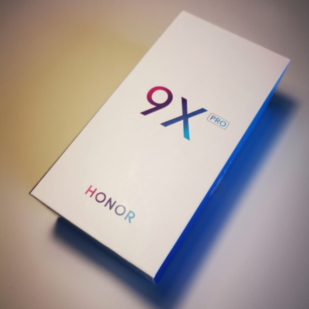Das-HONOR-9X-Pro-ausgepackt