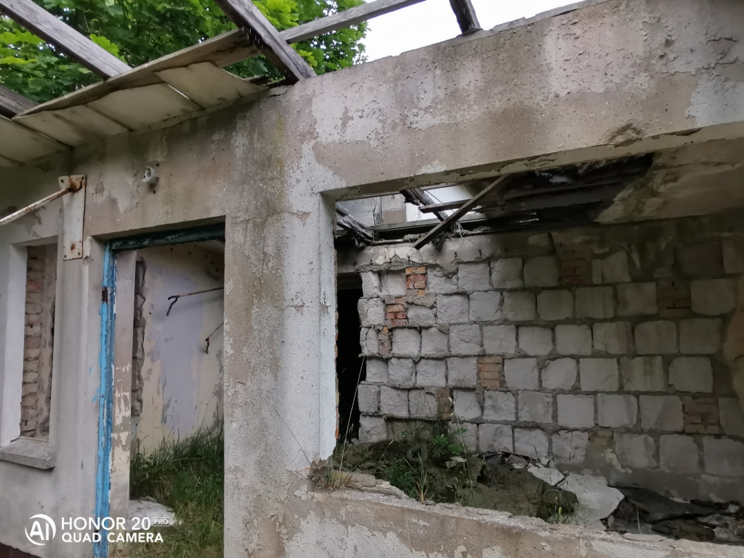 LostPlacenbspVerlassenenbspDDRnbspTierzuchtnbspmitnbspdemnbspHonor20Pr