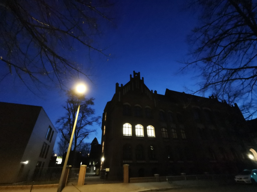 Mehr-von-der-Nacht-per-p-30