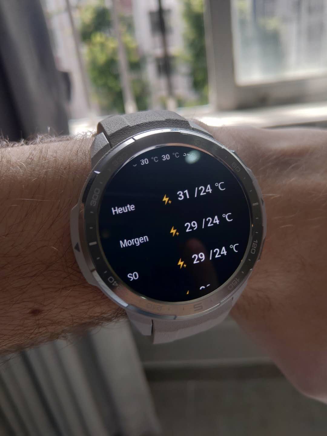 pLiebe-HONOR-Fansppbrppich-begrüße-euch-auch-ganz-herzlich-zu-meinem-2