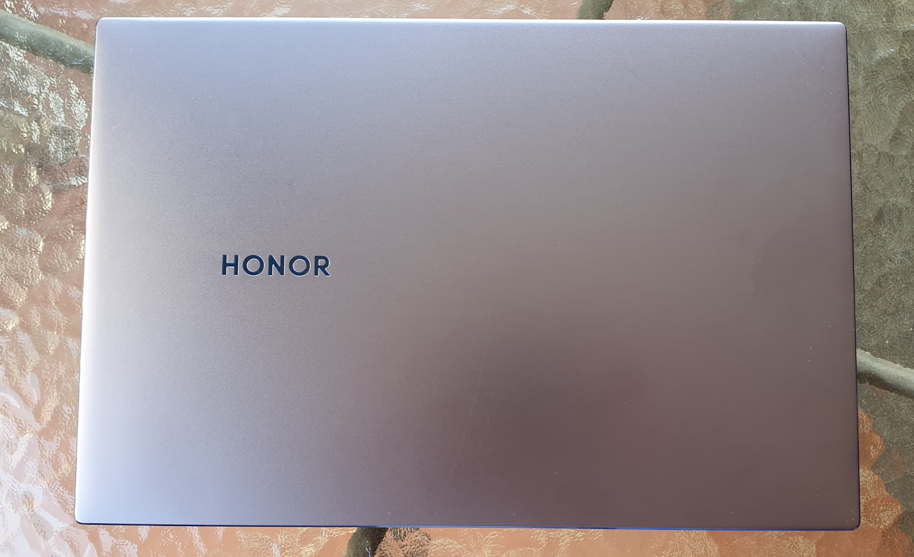 HONOR-MagicBook-Auspacken-Unboxing-mein-erster-Eindruck