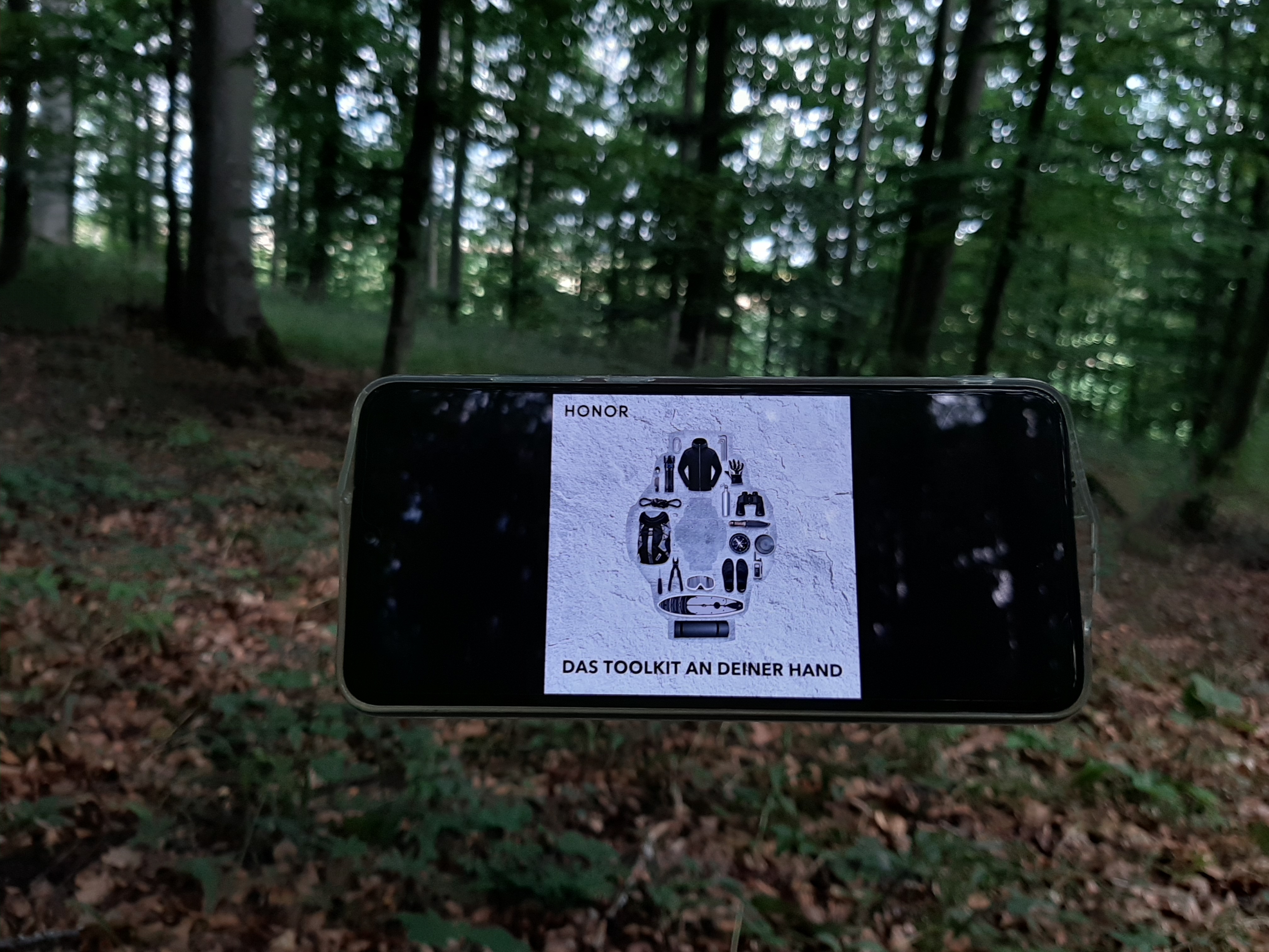 pMorgen-ist-es-soweitppHonor-wird-um-1125-Uhr-AM-die-neuen-Geräte-auf