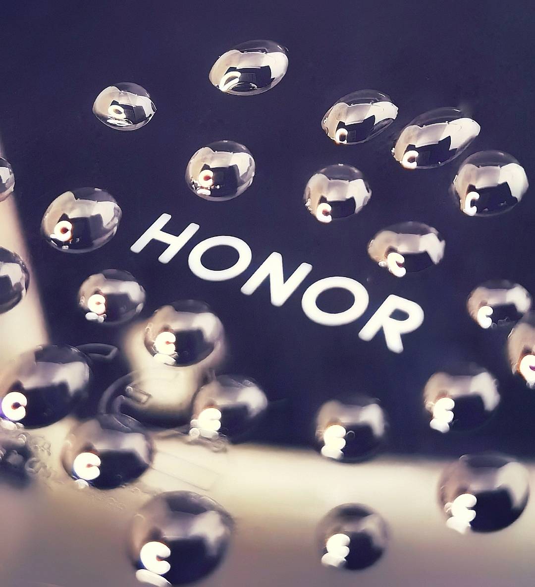 Fotos-von-Honor-Produkt-und-Logo-erstellen