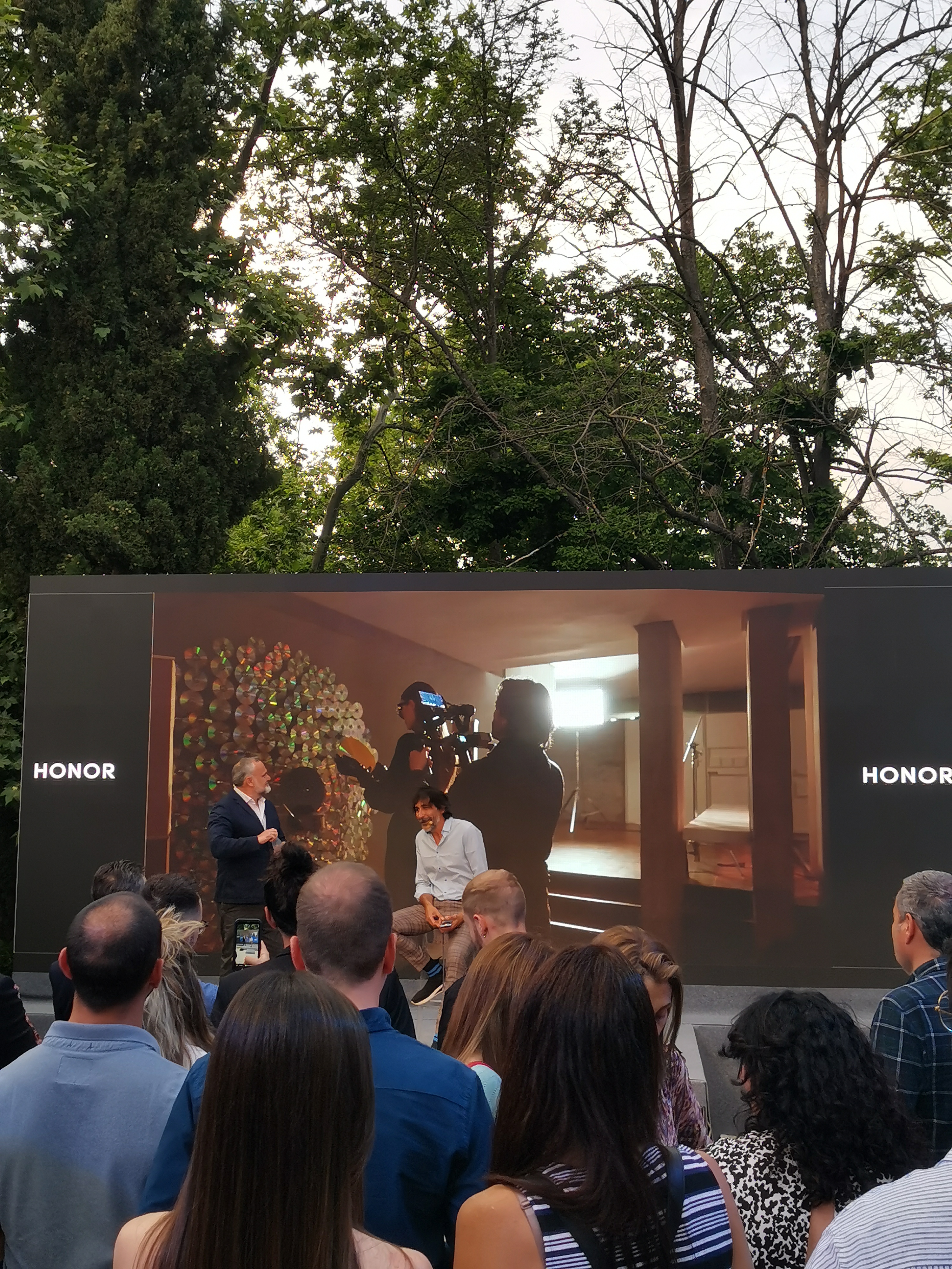 pBuenas-tardes-Honor-Fans-Después-de-un-tiempo-perdido-vuelvo-con