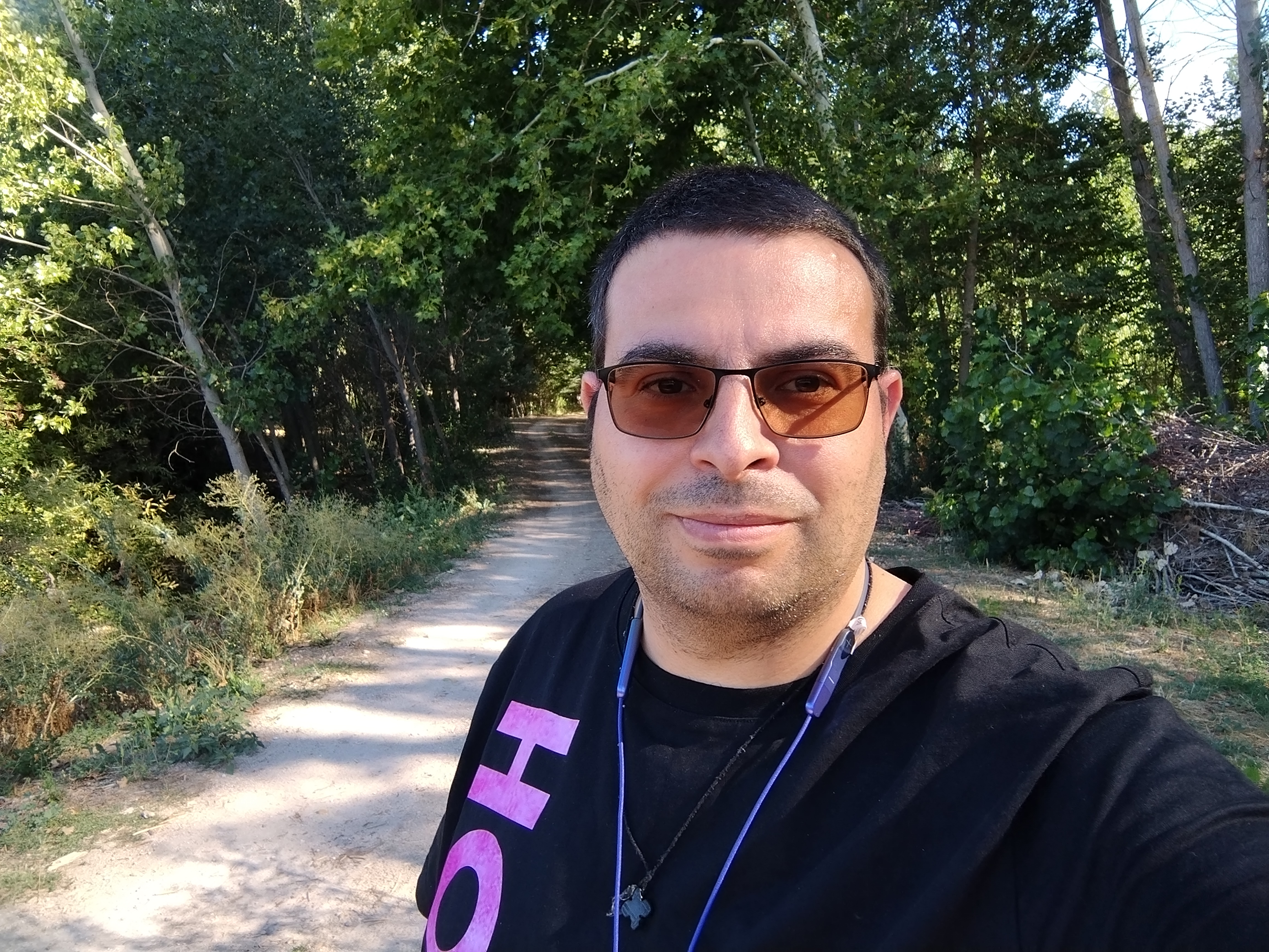 pBuenos-díasppOs-dejo-unos-selfies-hechos-con-el-honor-20-pro-el-honor