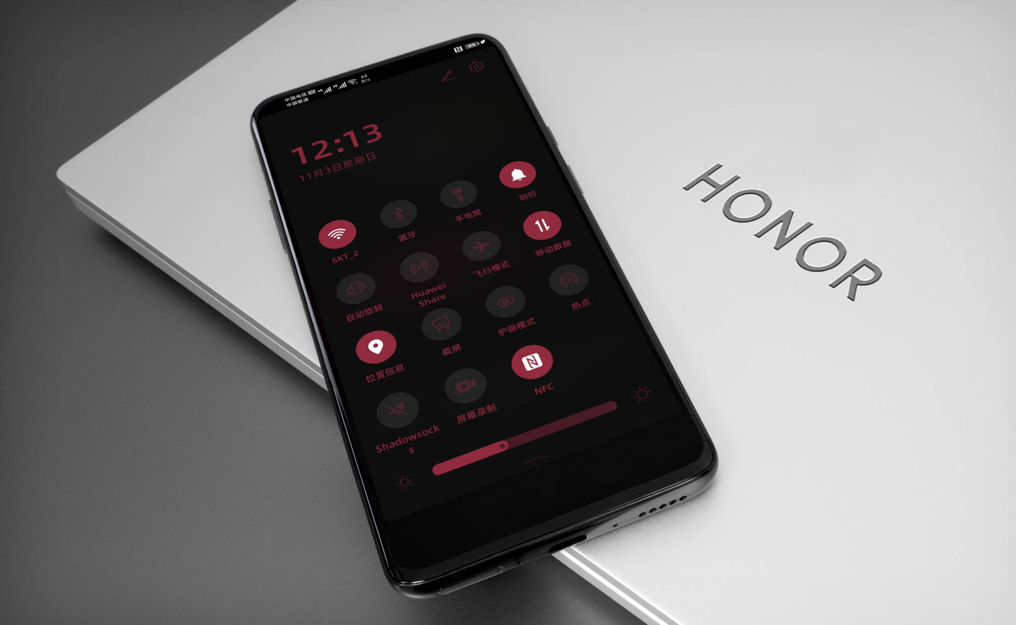 NUEVO-TEMA-Descarga-el-nuevo-tema-Super-Sports-Car-para-EMUI-10-y