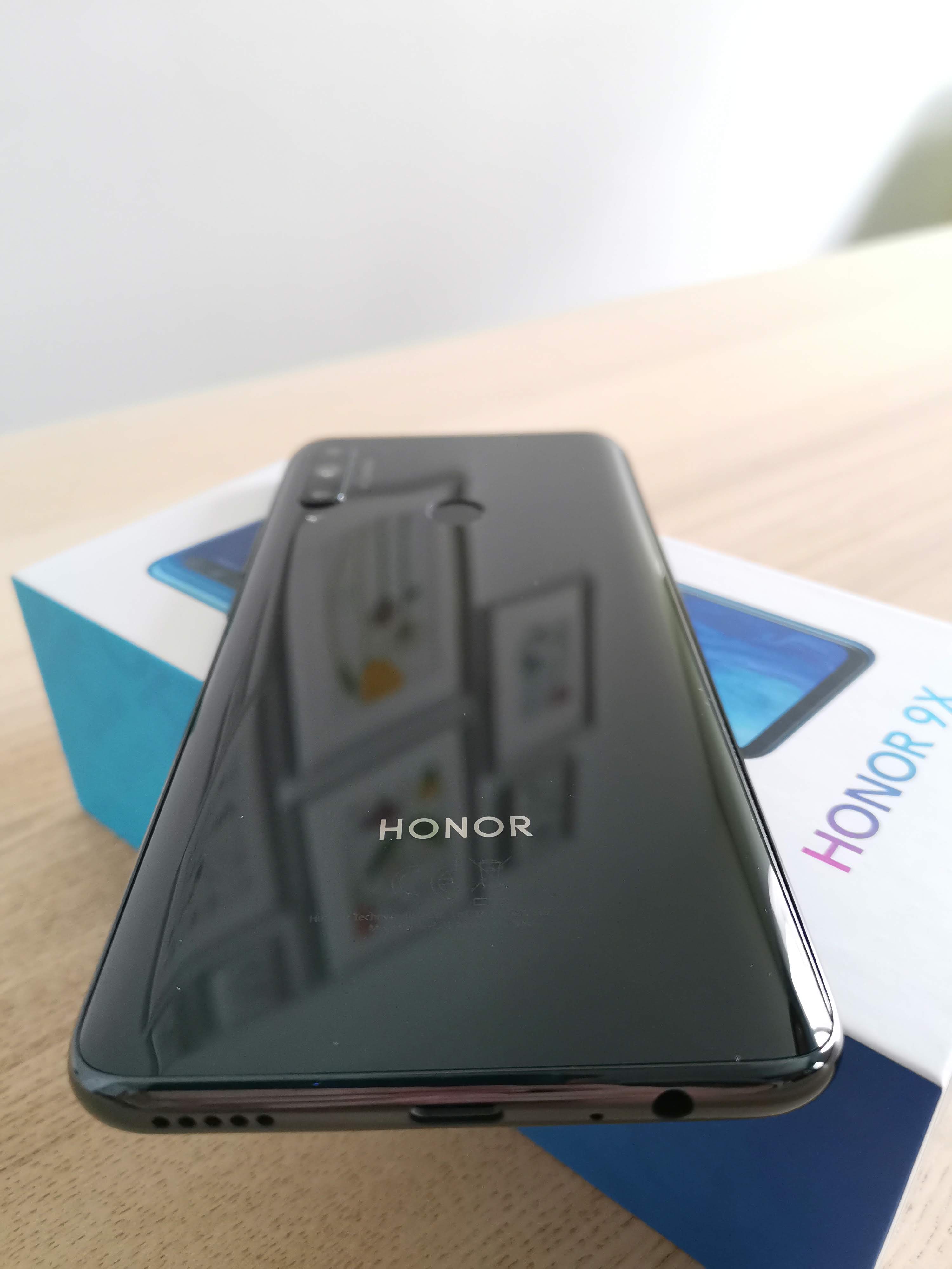 HONOR-9X-Un-vistazo-al-diseño-desde-todos-los-ángulos
