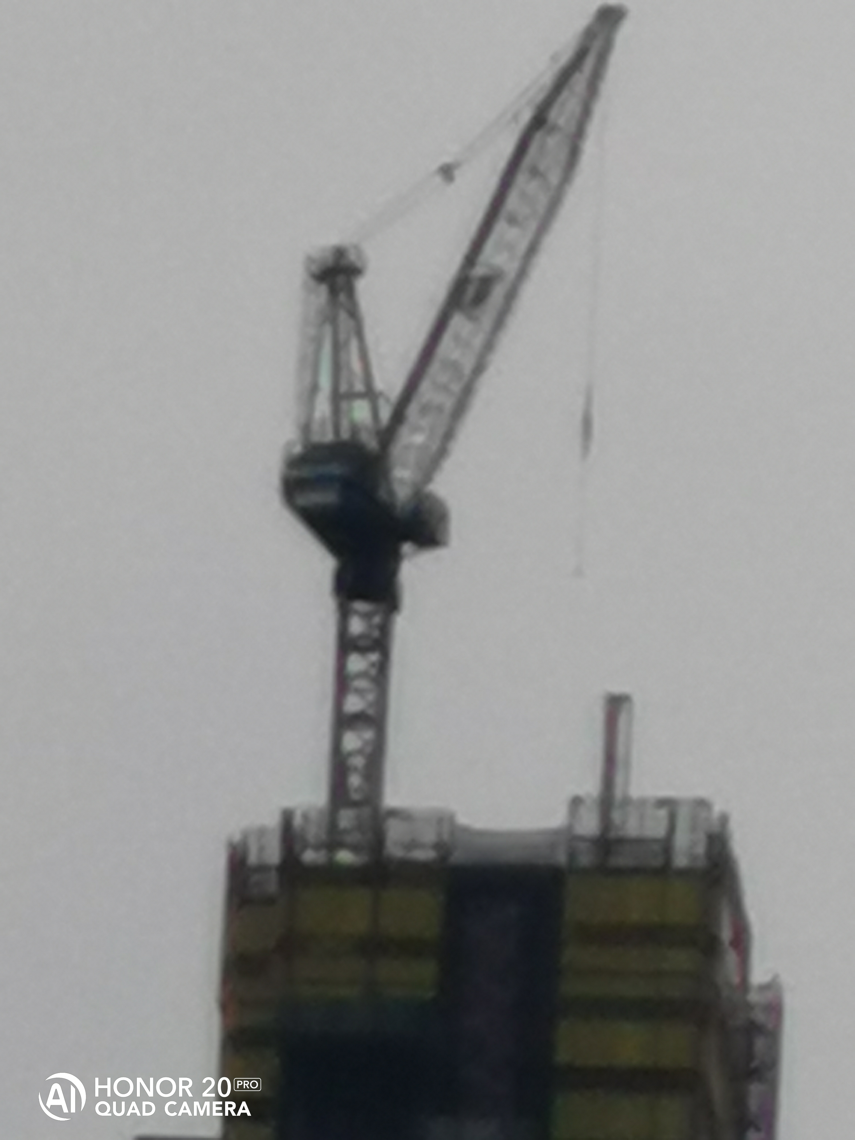 HONOR-20Pro-Cámara-a-través-del-objetivo-con-sensor-48MP