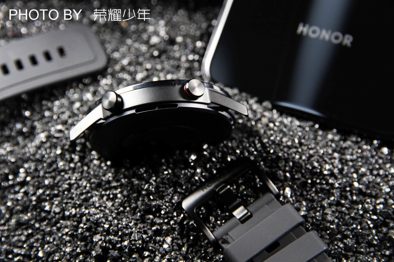 HONOR-Magic-Watch-2-Funcionalidad-en-la-muñeca