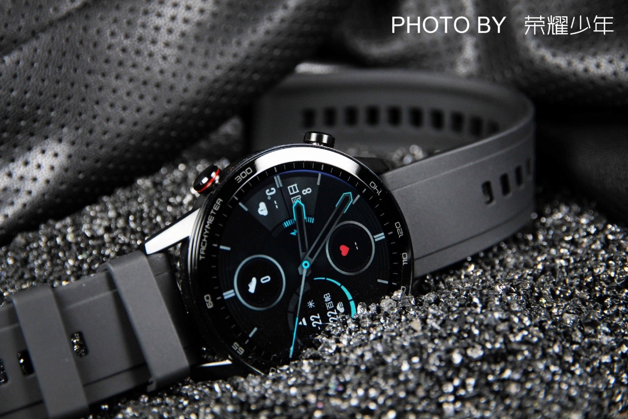 HONOR-Magic-Watch-2-Funcionalidad-en-la-muñeca