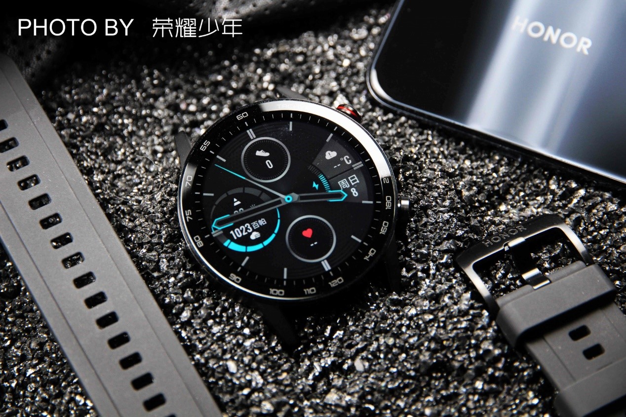 HONOR-Magic-Watch-2-Funcionalidad-en-la-muñeca