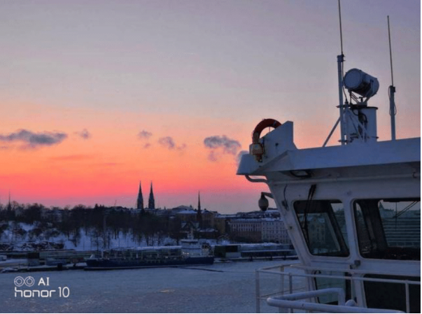 Además-del-Aurora-Glass-el-Honor-10-destaca-en-muchos-otros-modos