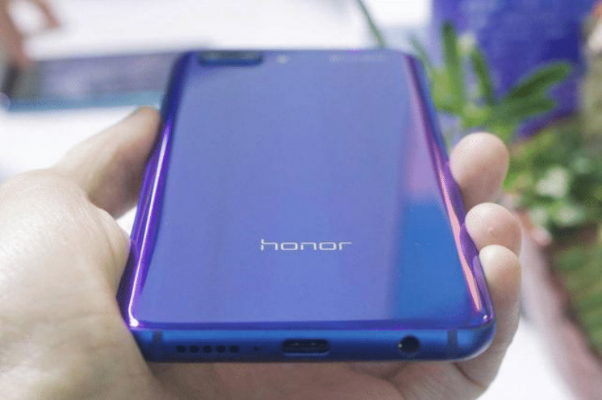 Además-del-Aurora-Glass-el-Honor-10-destaca-en-muchos-otros-modos