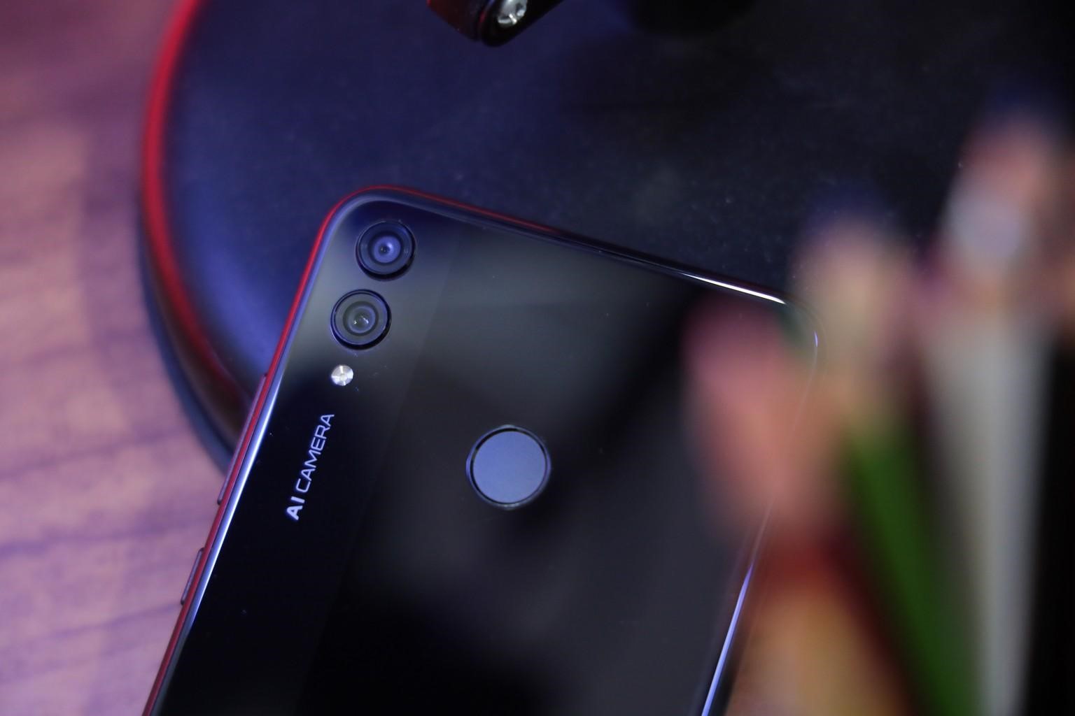 Review-del-Honor-8X-el-ganador-entre-los-teléfonos-asequibles-de-gran