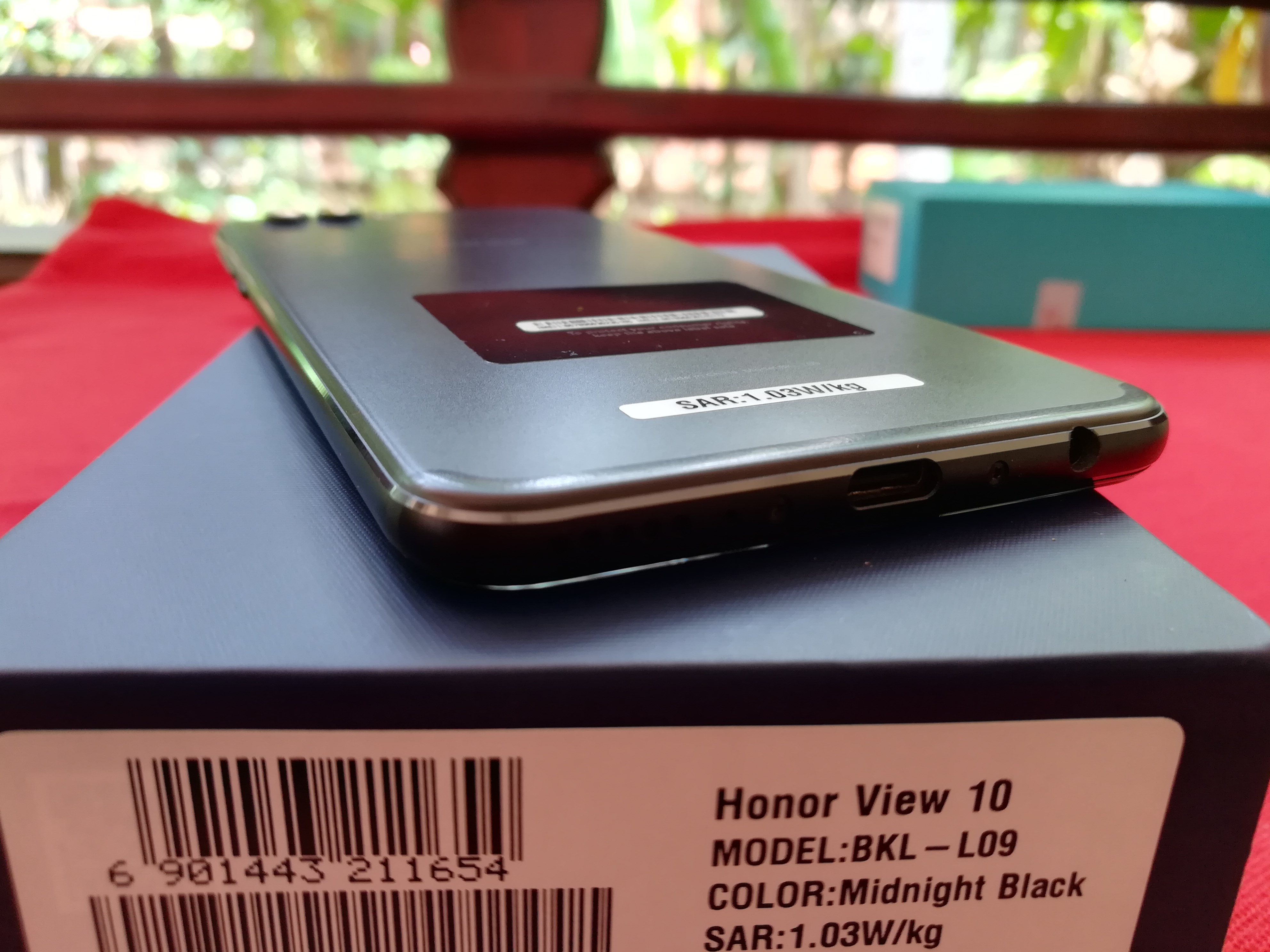 HONOR-VIEW10-IMPRESSIONS-after-15-month-of-usage