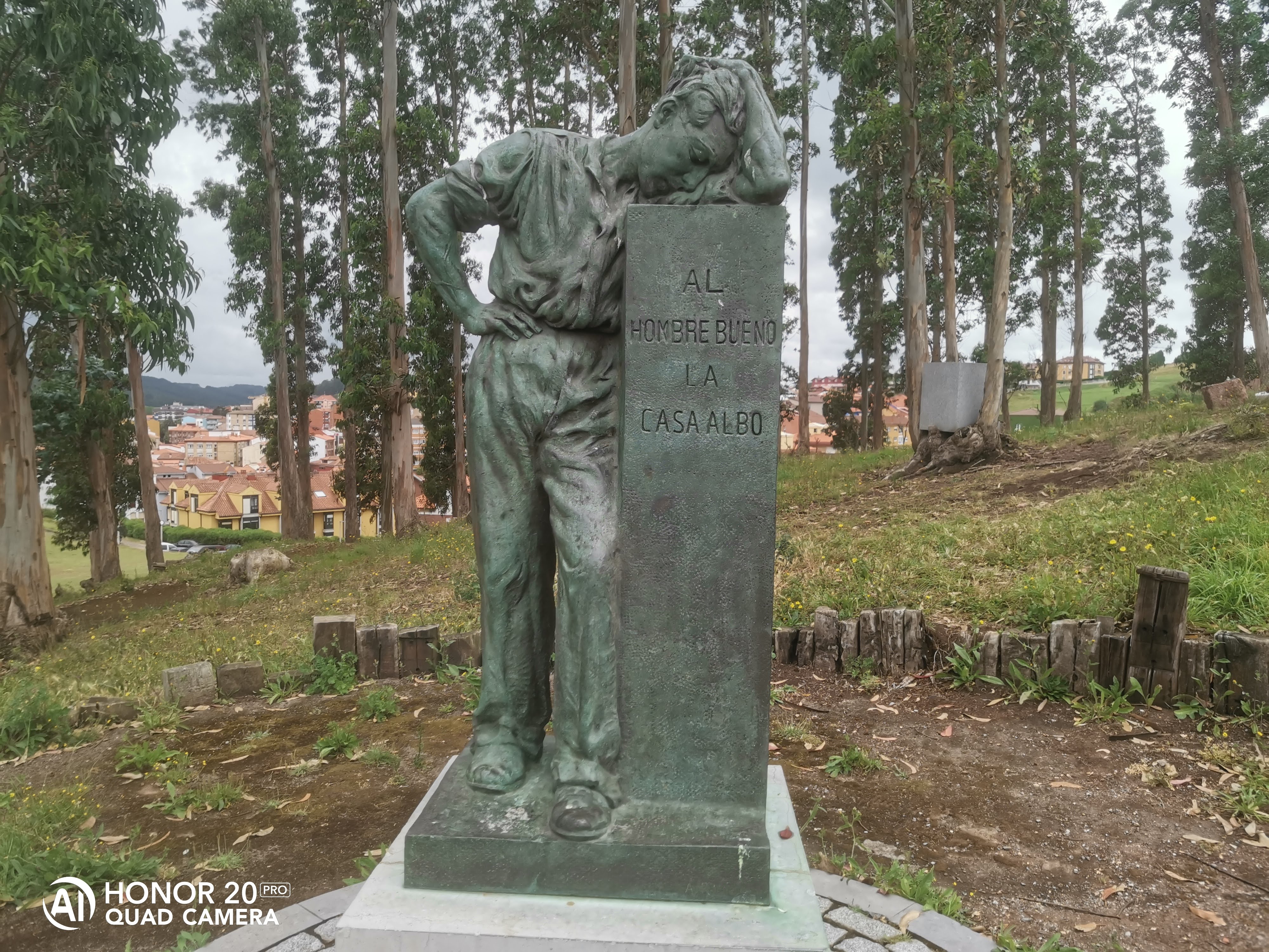 pMonumento-al-hombre-buenoppimg-srchttpsiforum