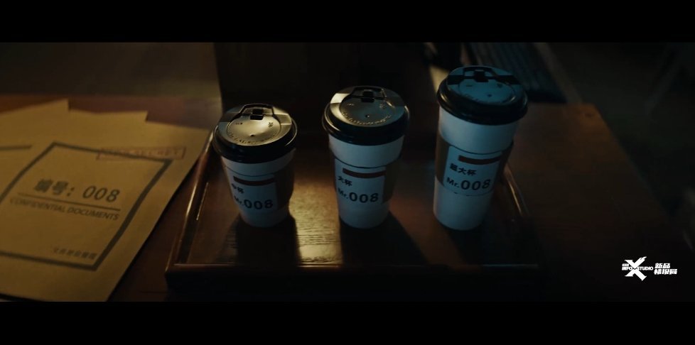 pBonjourppbrppVous-avez-pu-découvrir-les-nouveaux-teaser-du-Honor-70