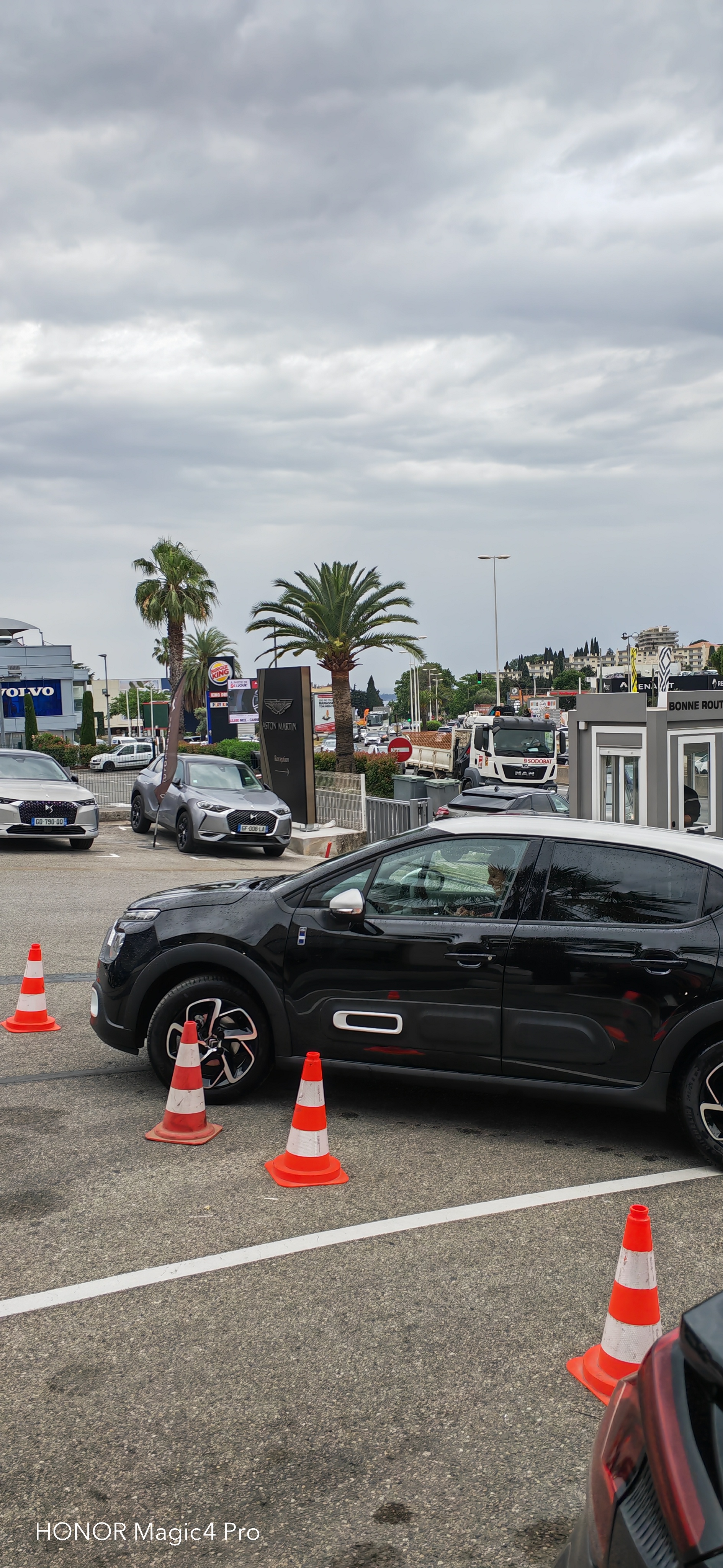 pBonjour-la-communautéppbrppLaventure-avec-le-Magic-4-Pro-est-fini-il