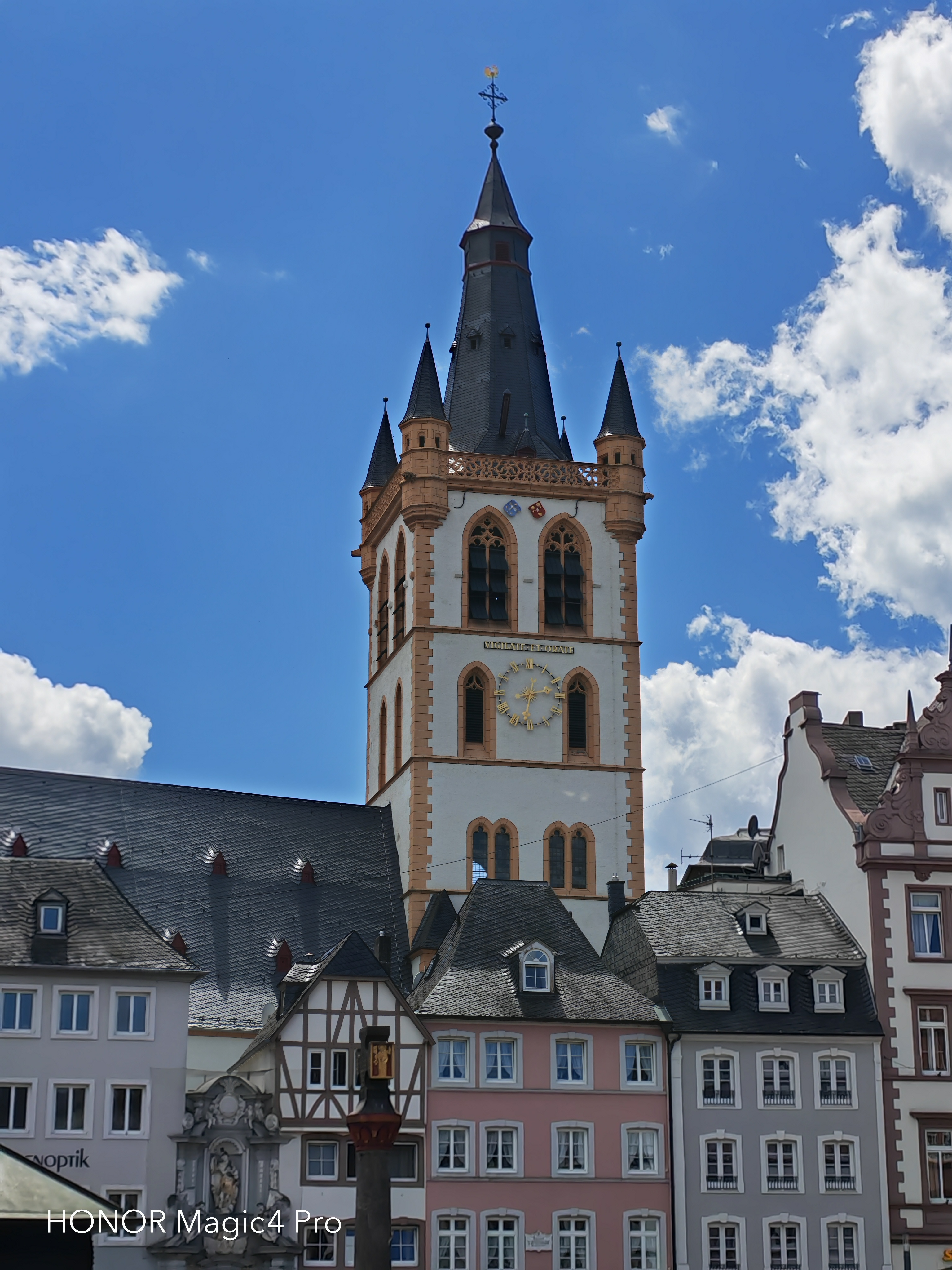 pspan-stylefont-size18pxBonjour-à-tous-strongles