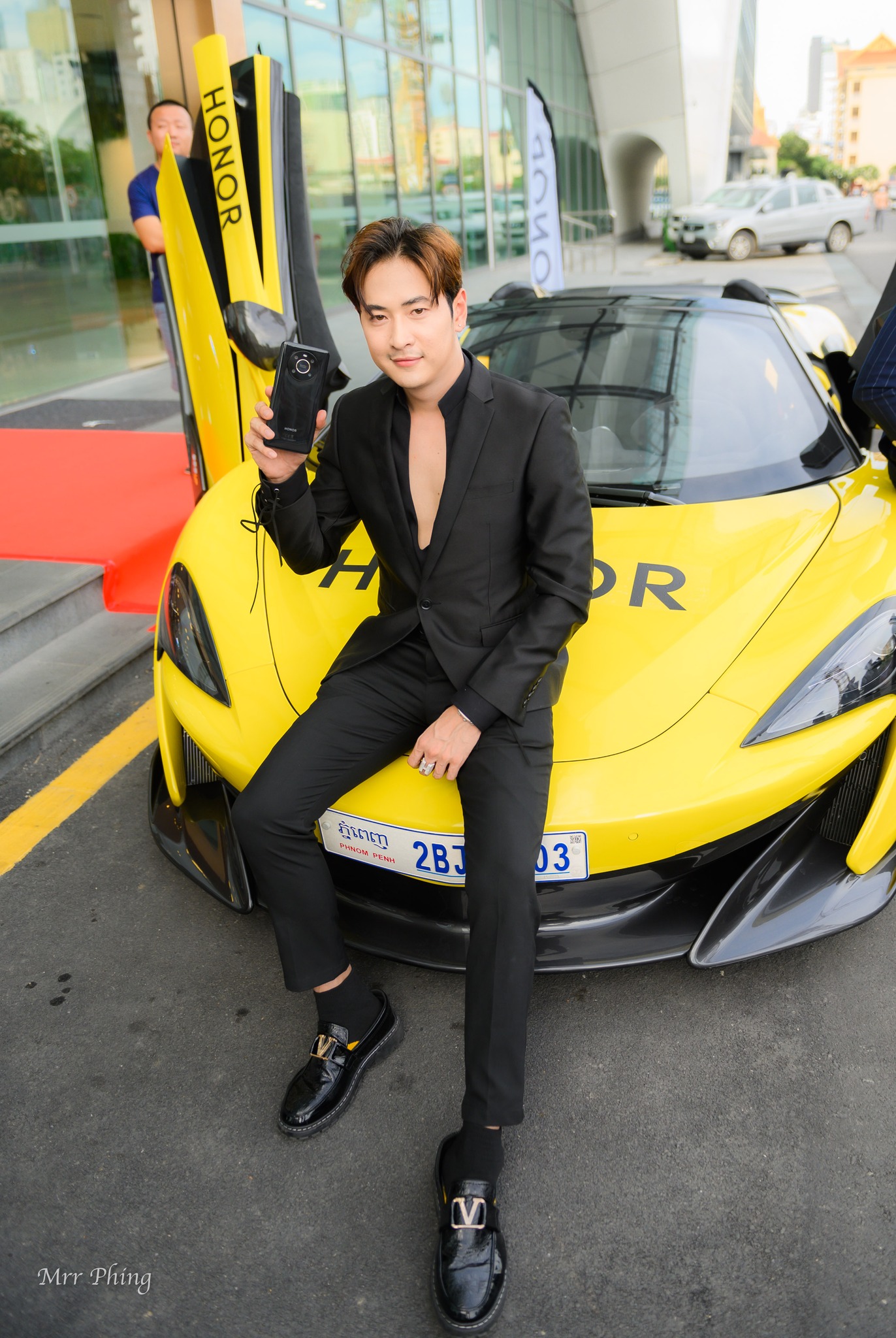 pBonjourppbrppAu-Cambodge-Honor-a-fait-les-choses-en-grand-pour-la