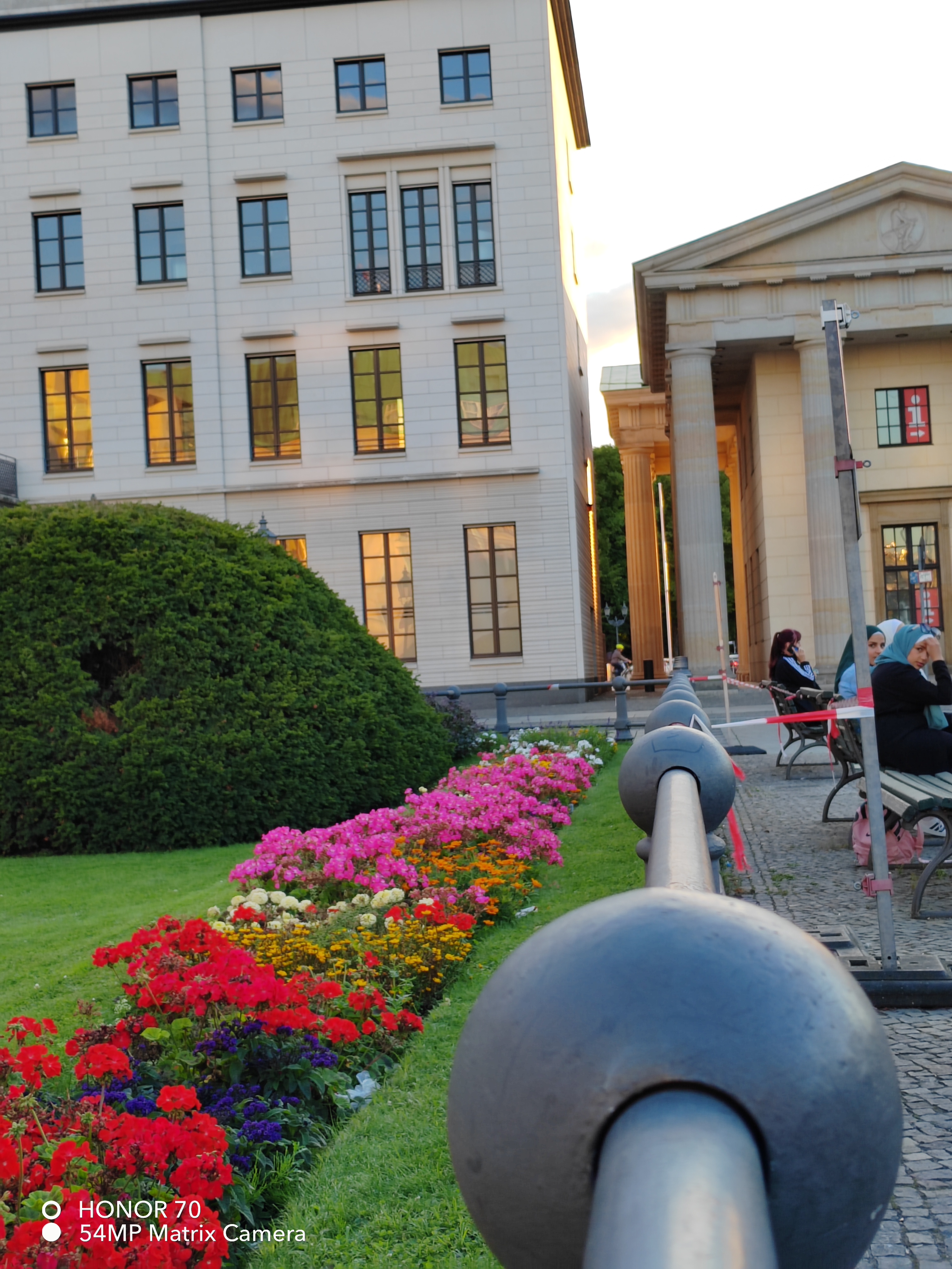 pHello-la-communautéppspan-styleletter-spacing-009pxJutilise-depuis-1