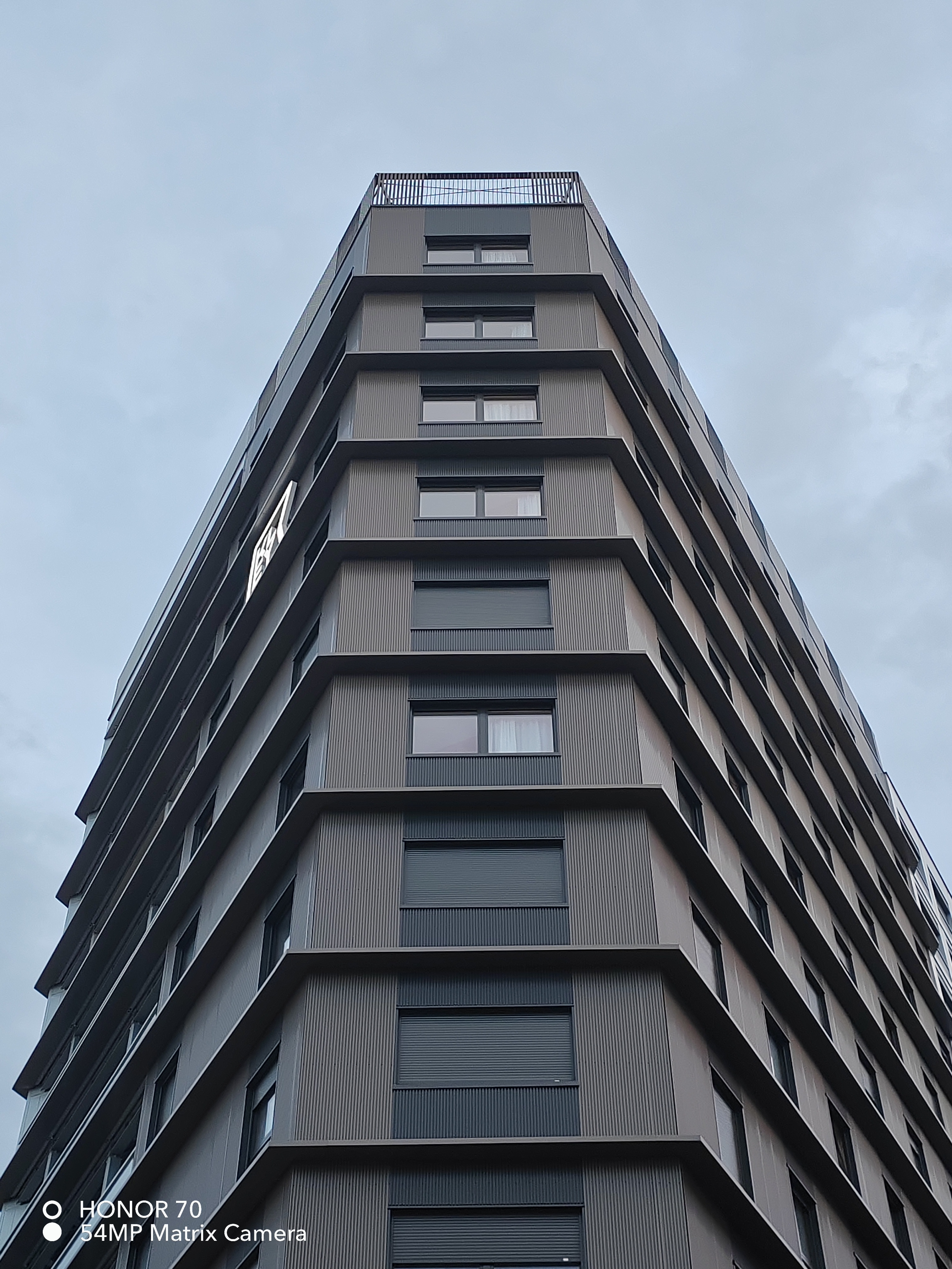 pHello-la-communautéppspan-styleletter-spacing-009pxJutilise-depuis-1