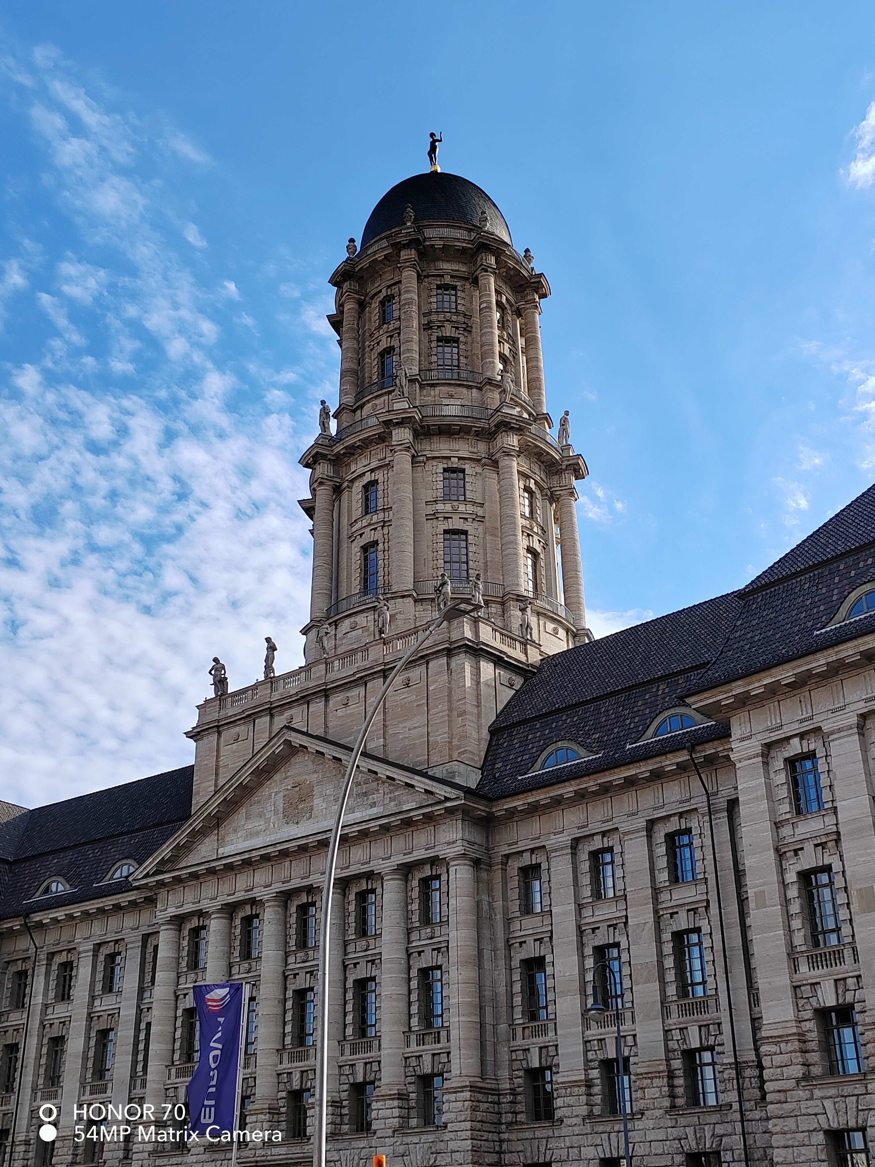 pHello-la-communautéppspan-styleletter-spacing-009pxJutilise-depuis-1