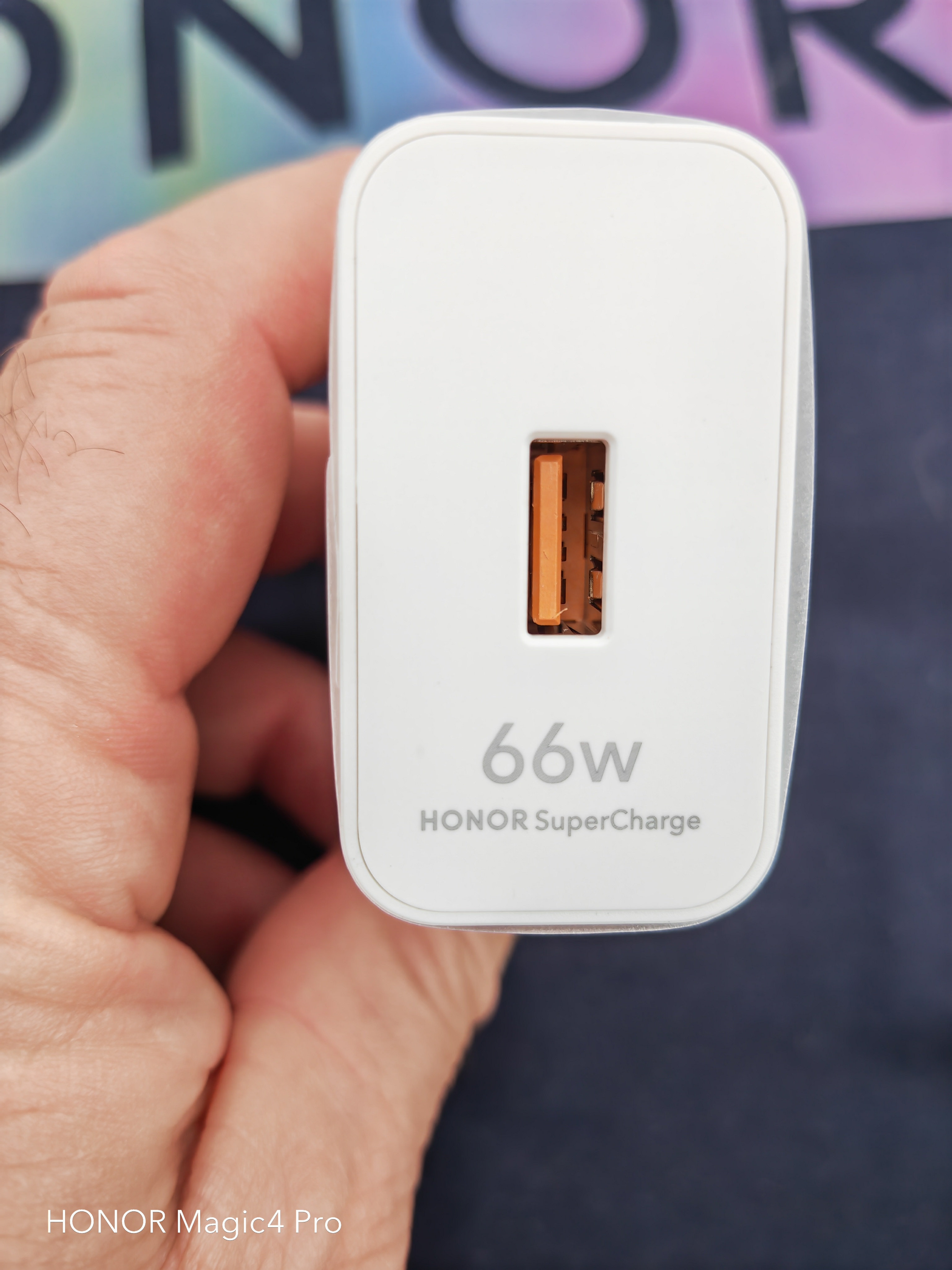 pBonjourppbrppJai-loccasion-de-pouvoir-tester-le-dernier-né-de-chez