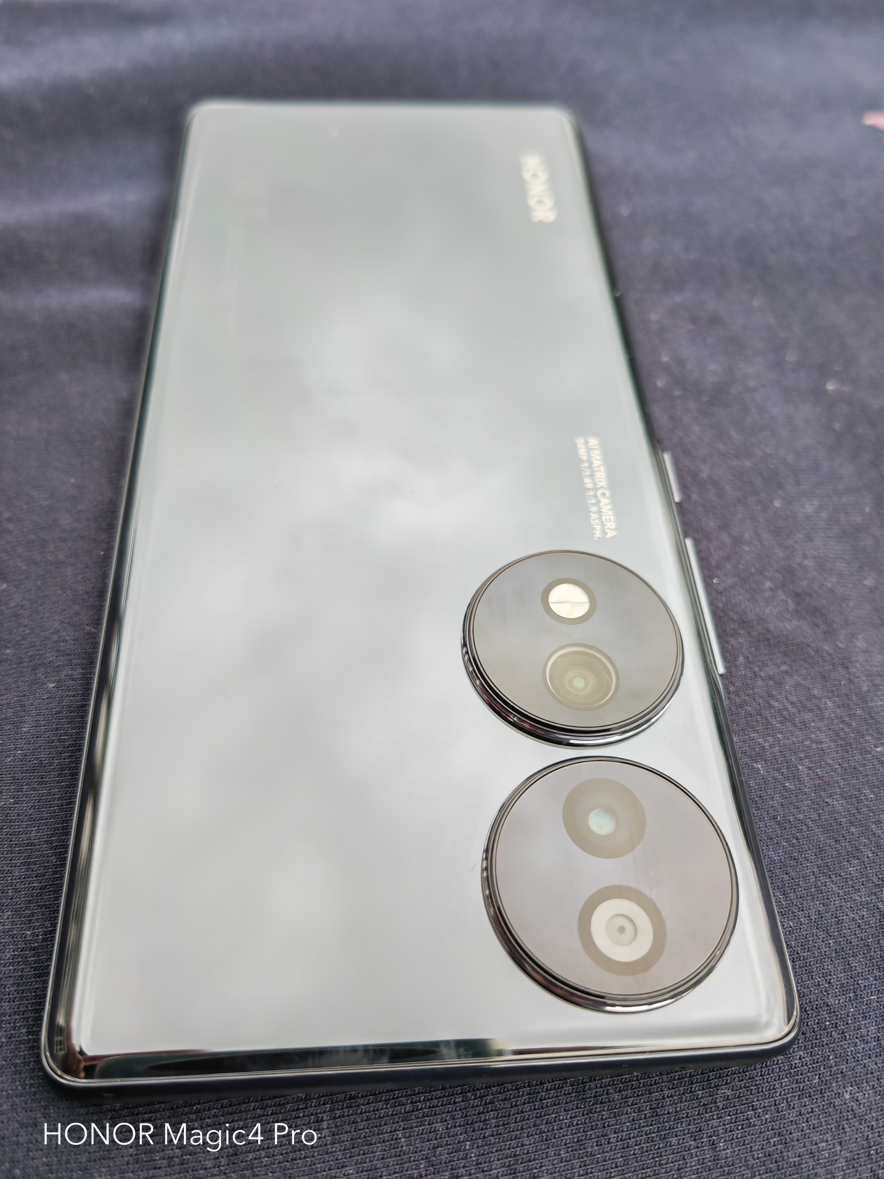 pBonjourppbrppJai-loccasion-de-pouvoir-tester-le-dernier-né-de-chez