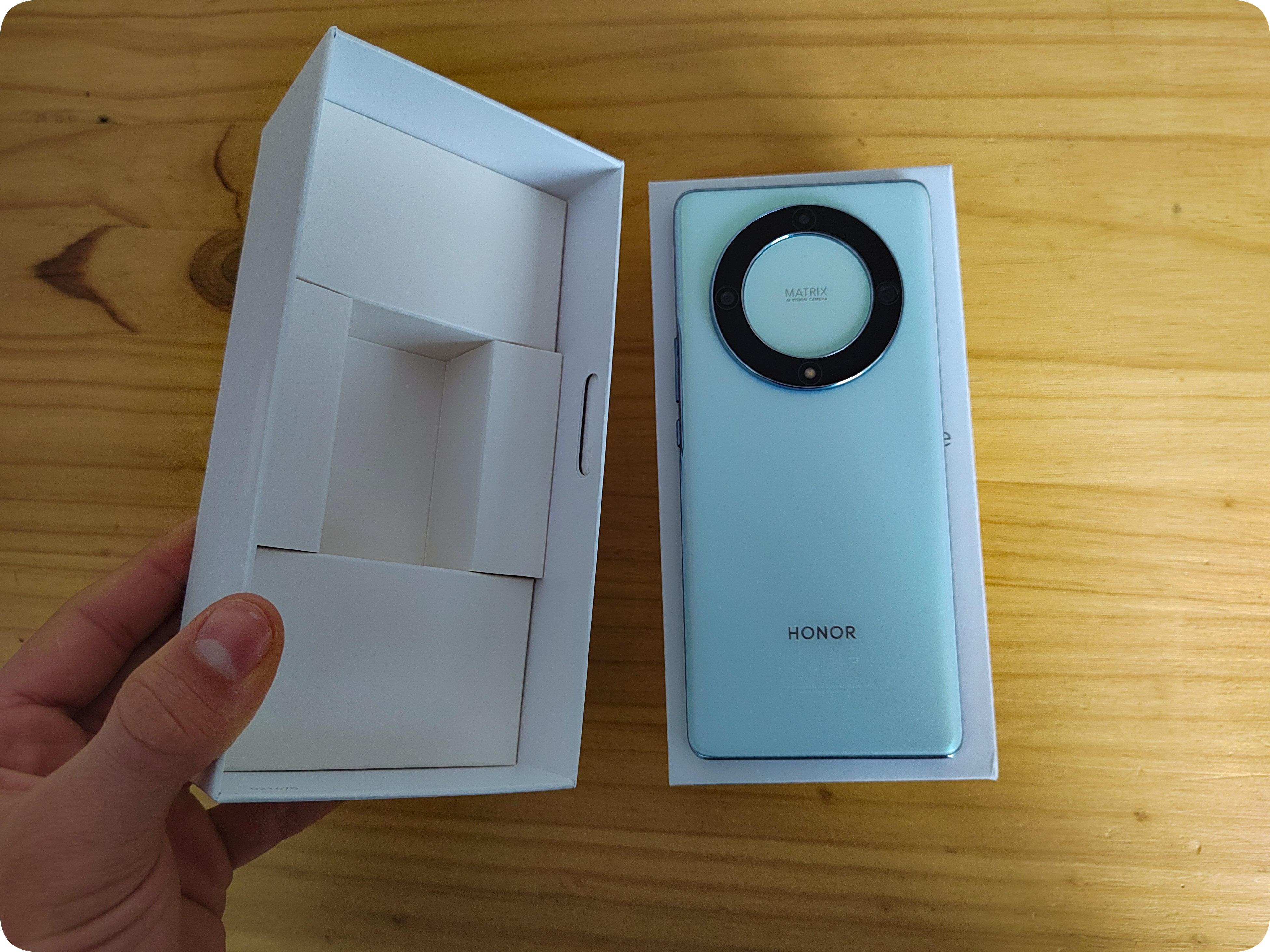 pstrongBonjour-ànbsptousnbspchers-fansstrongbrstrongbrstrongAlors-que