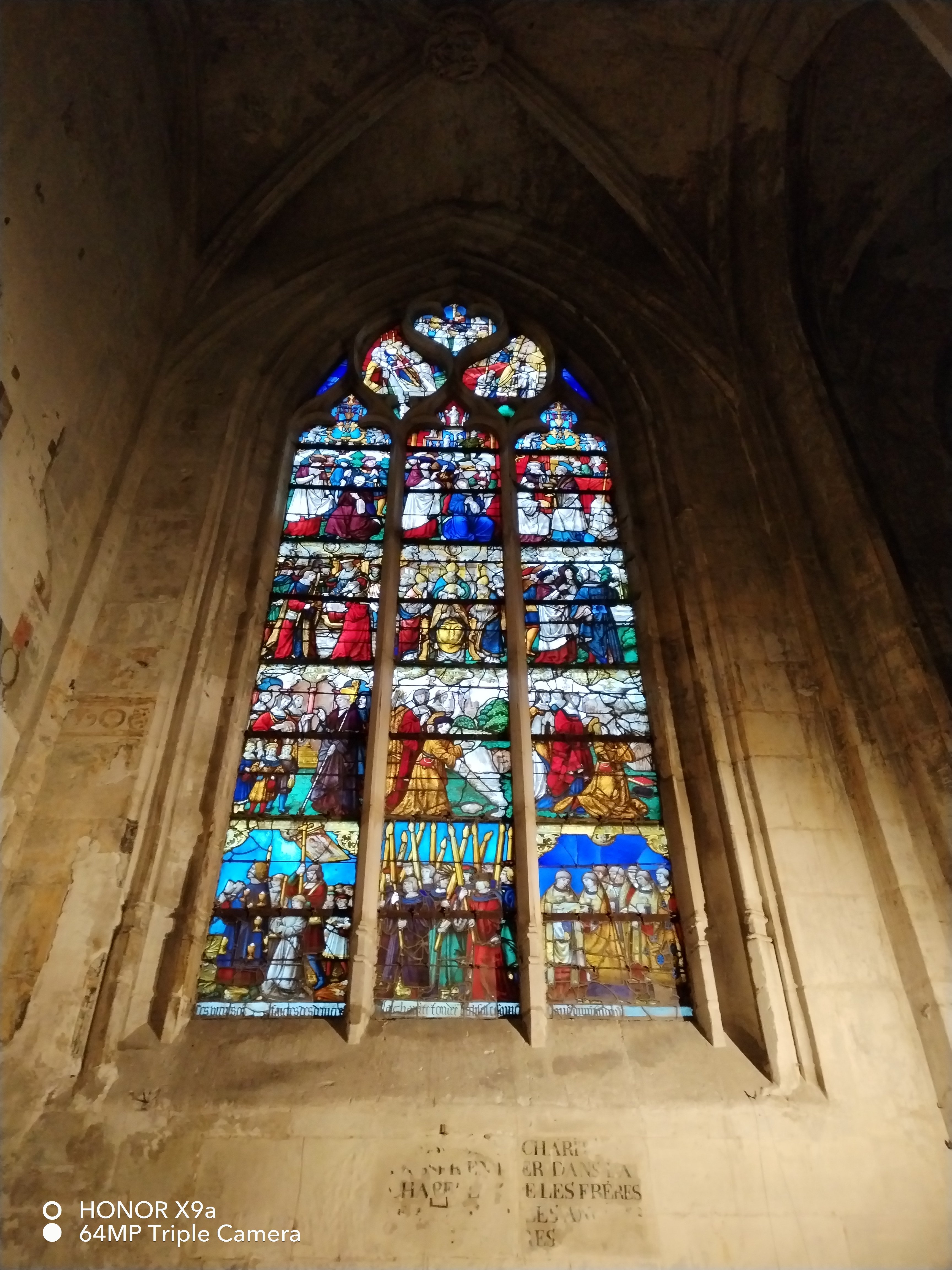 pBonjourppbrppUne-petite-halte-en-ville-tôt-ce-matin-pour-vous-offrir