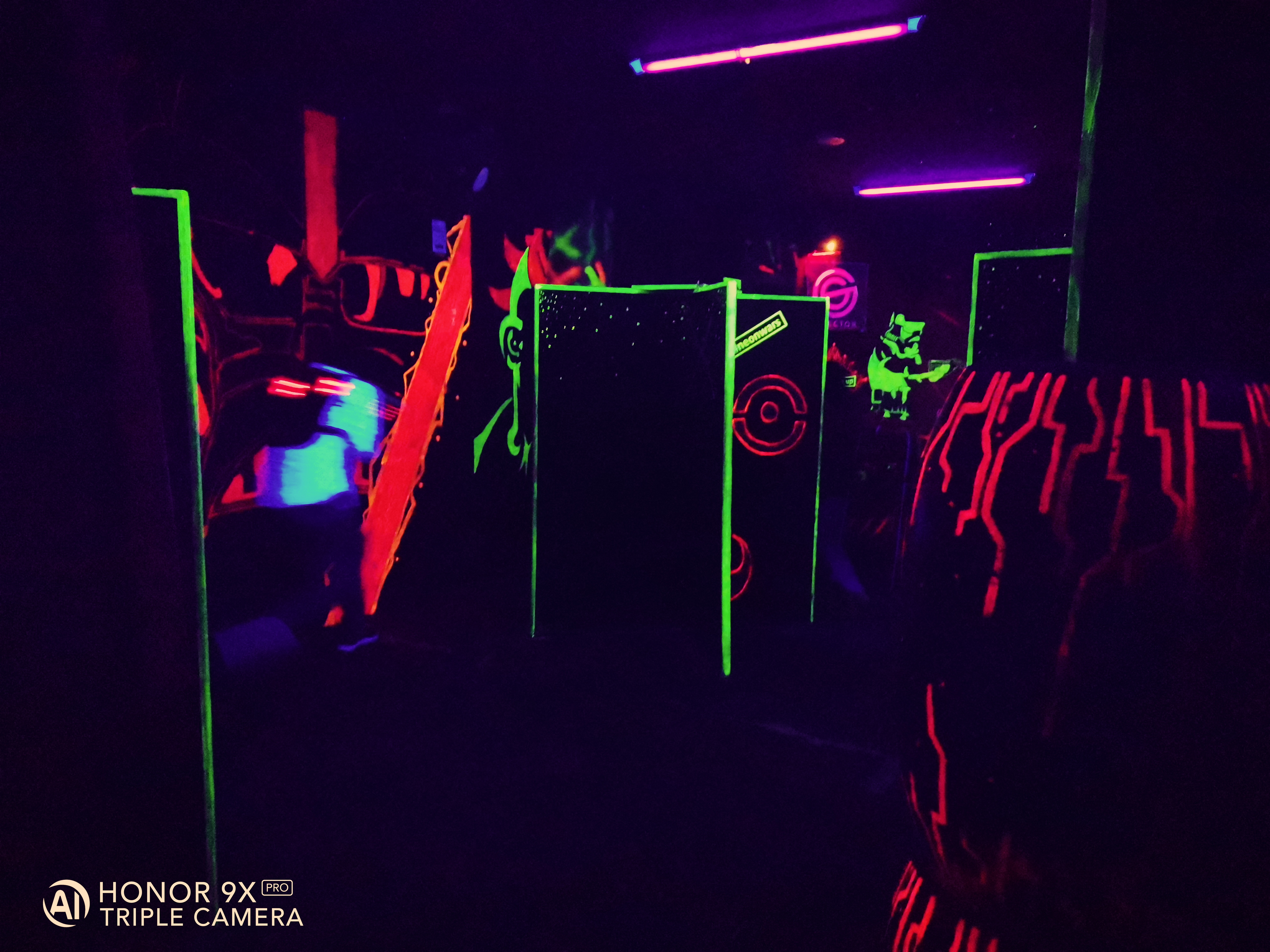 HONOR-9X-Pro-Capturez-la-nuit-avec-le-mode-AIS-Super-Mode-Nuit