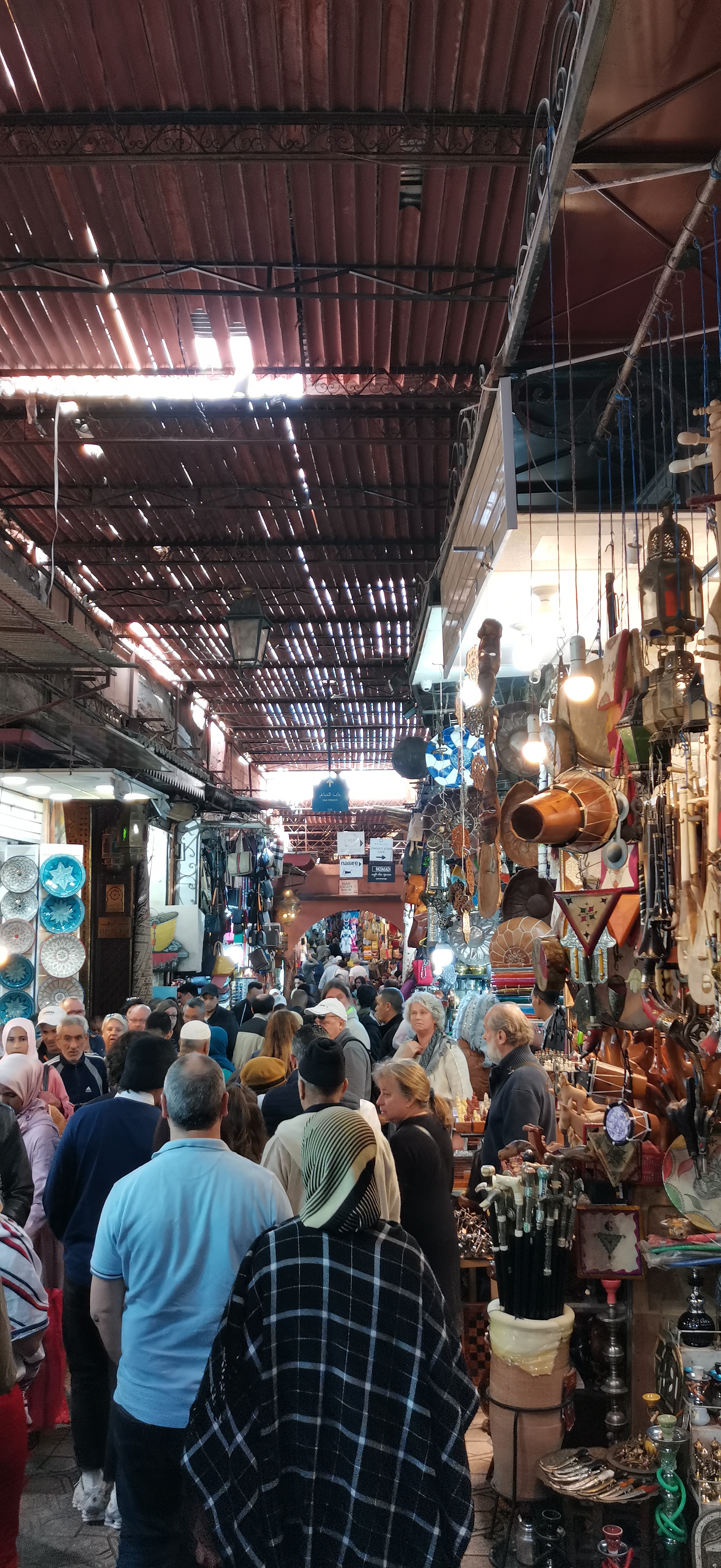 Le-Honor-20-Pro-à-Marrakech-