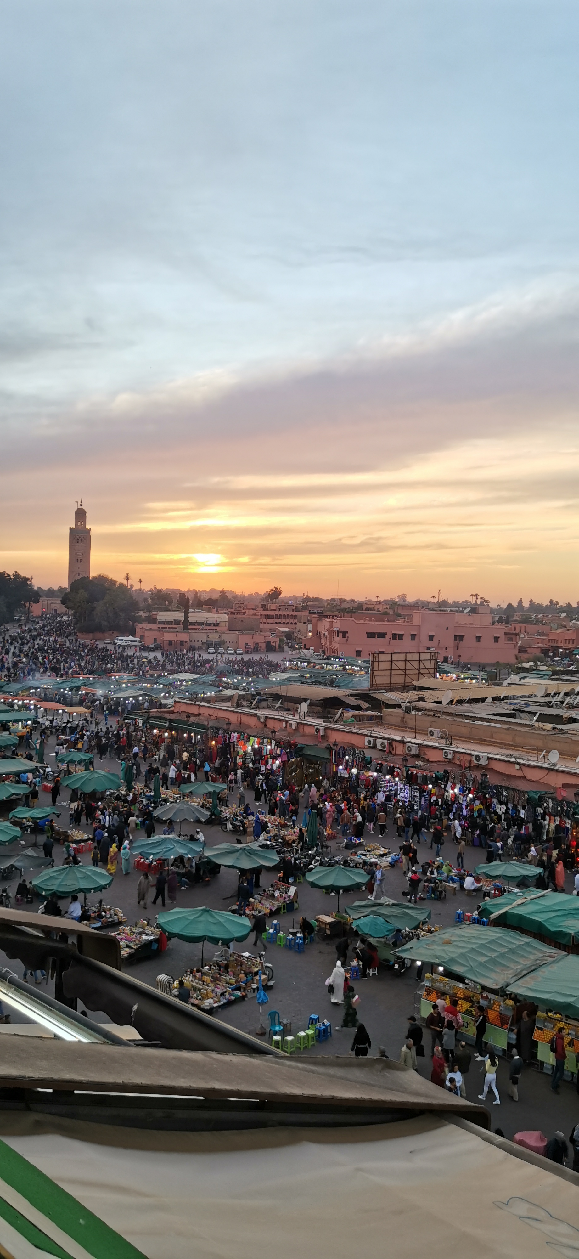 Le-Honor-20-Pro-à-Marrakech-
