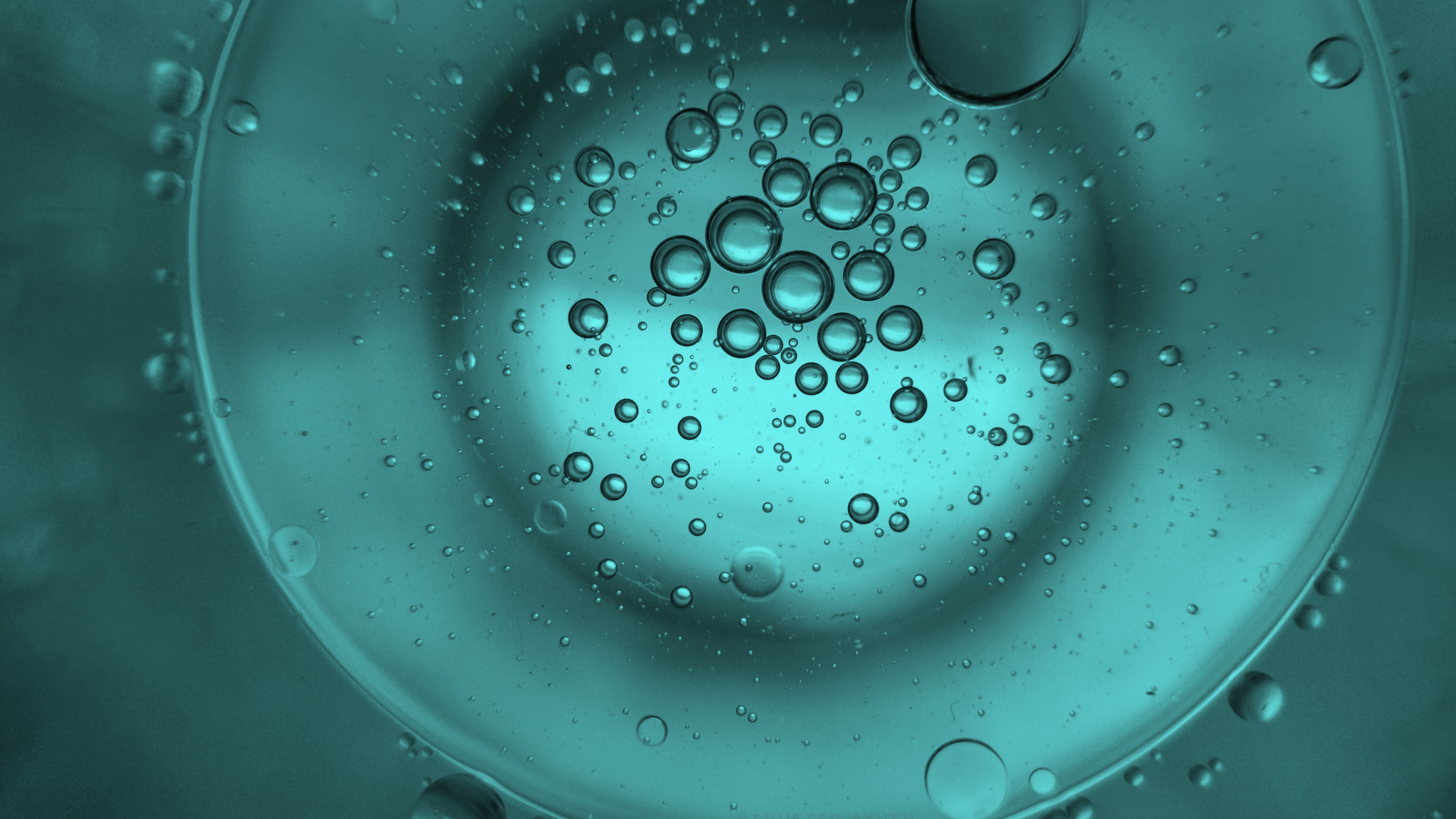 Wallpapers-3-nouveaux-fonds-décran-pour-votre-HONOR-MagicBook-14-