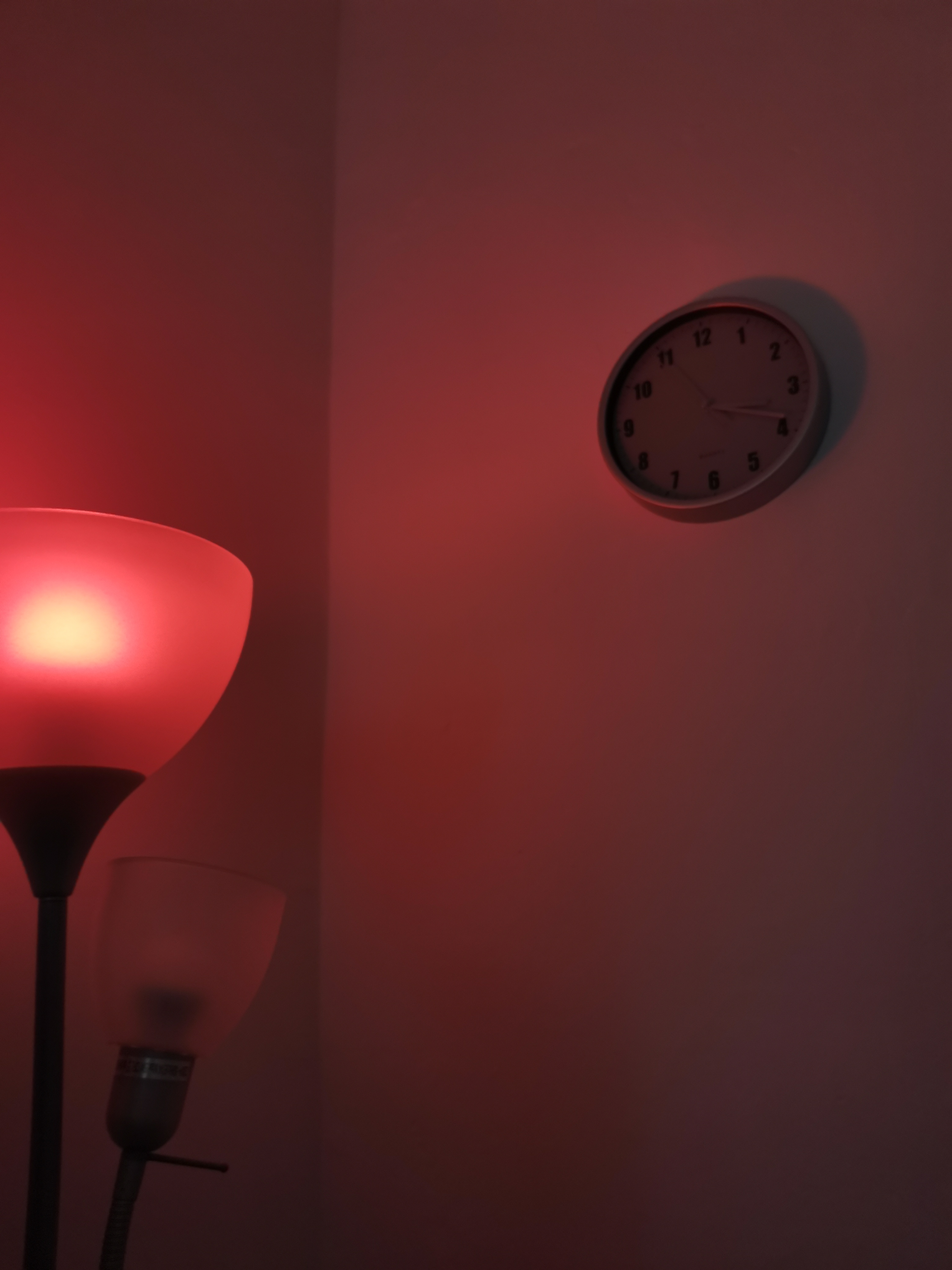 pBonjour-à-tous-un-nouveau-smartphone-a-fait-son-retour-dans-sa-boîte