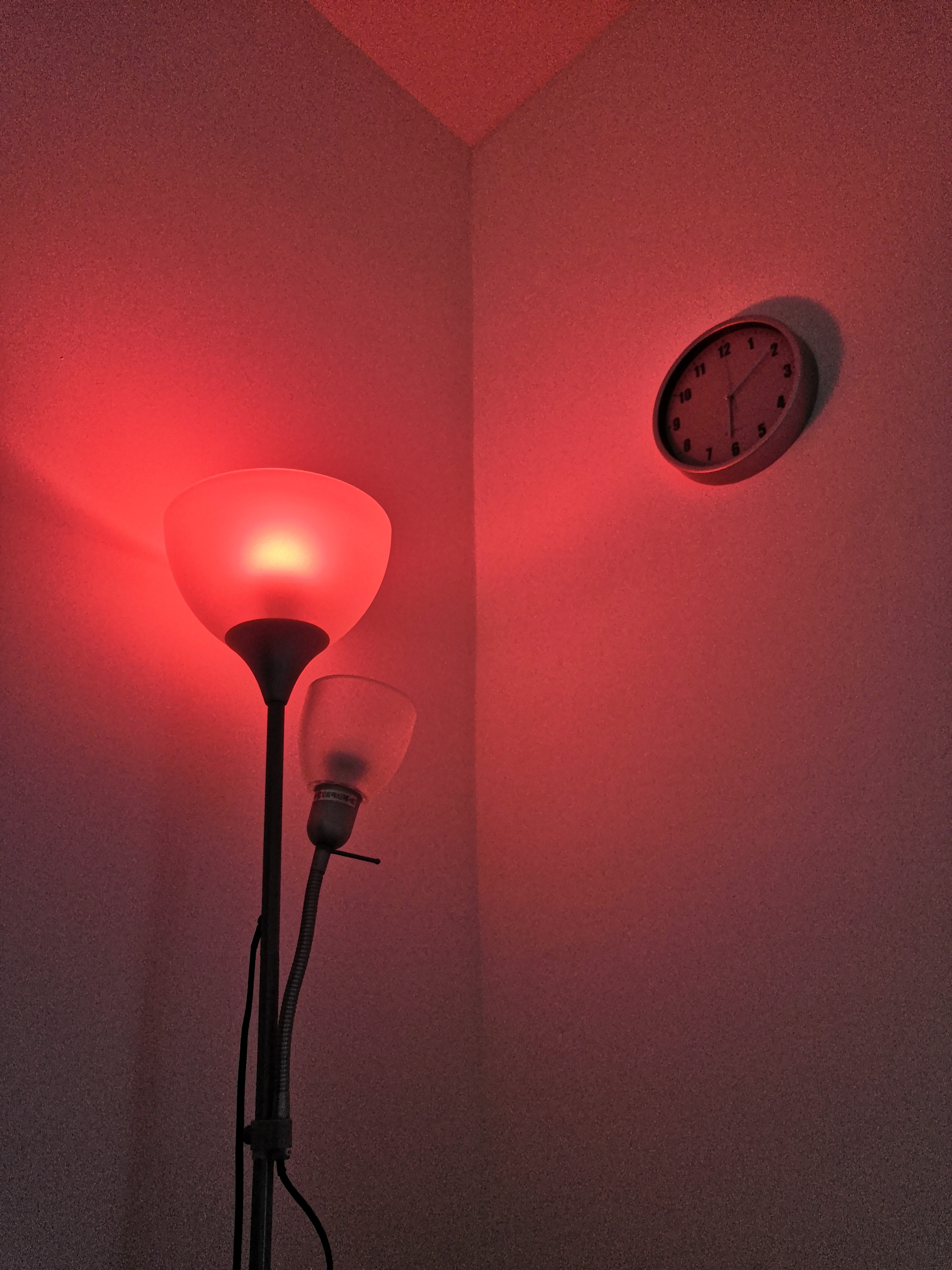 pBonjour-à-tous-un-nouveau-smartphone-a-fait-son-retour-dans-sa-boîte