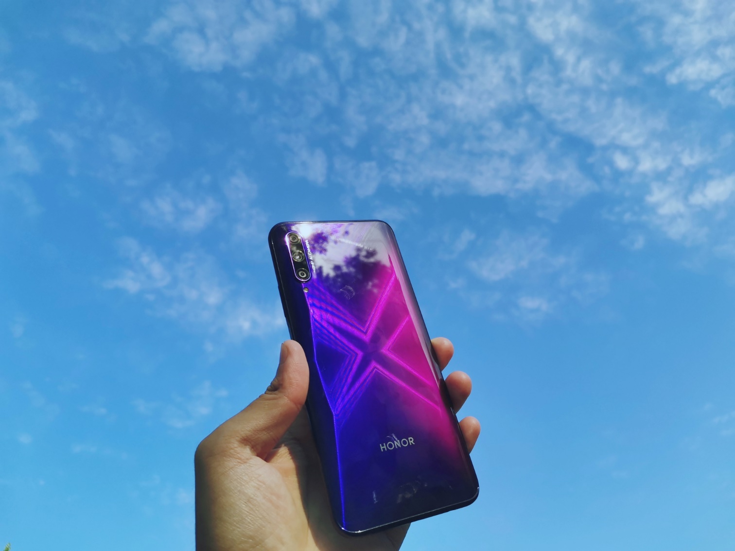 HONOR-9X-Pro-Aspect-pratique-ensemble-attrayant-à-un-prix-attractif