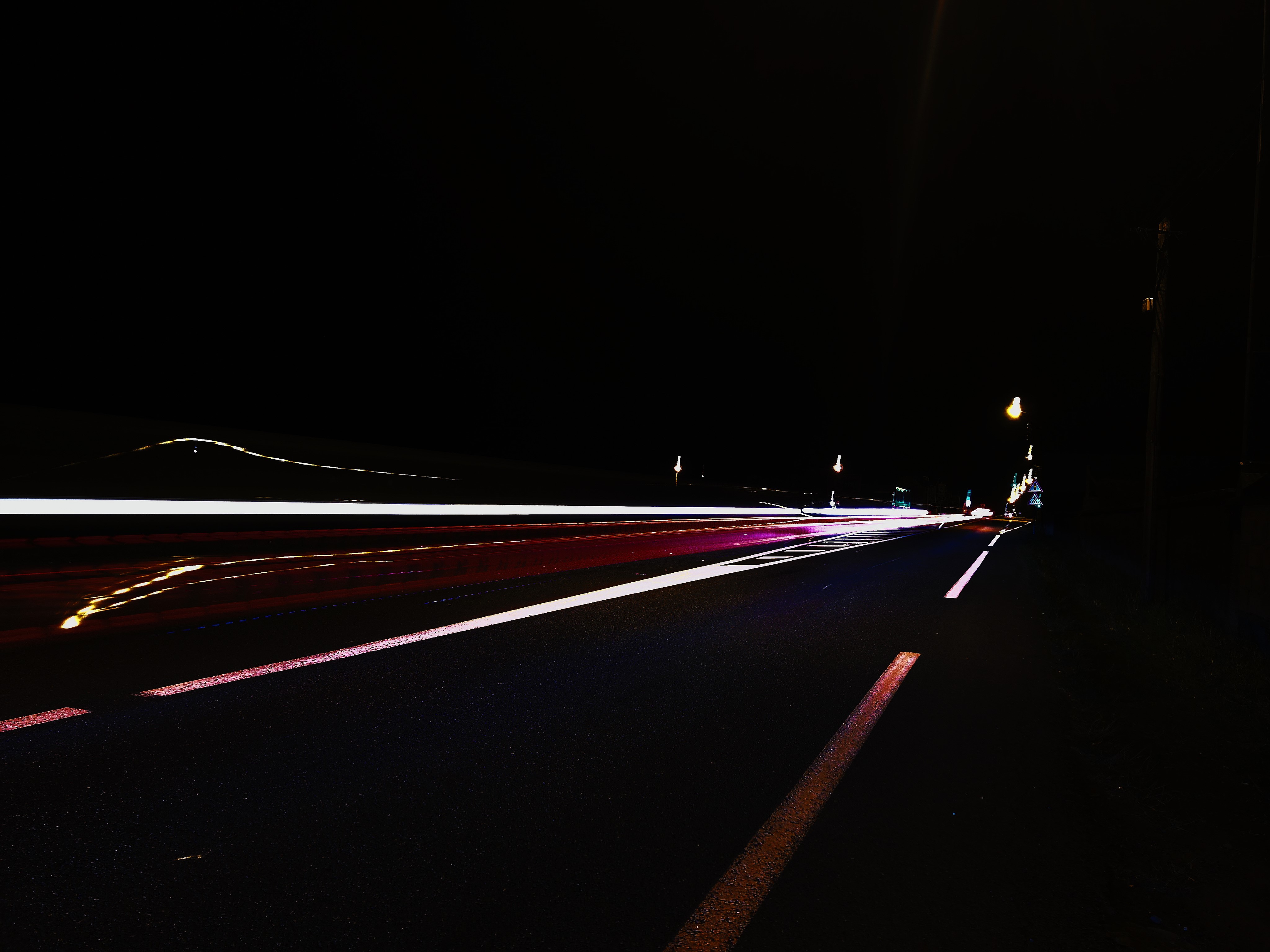 pSalut-à-tous-cest-le-matin-mon-réveil-a-sonné-alors-que-je-suis-en