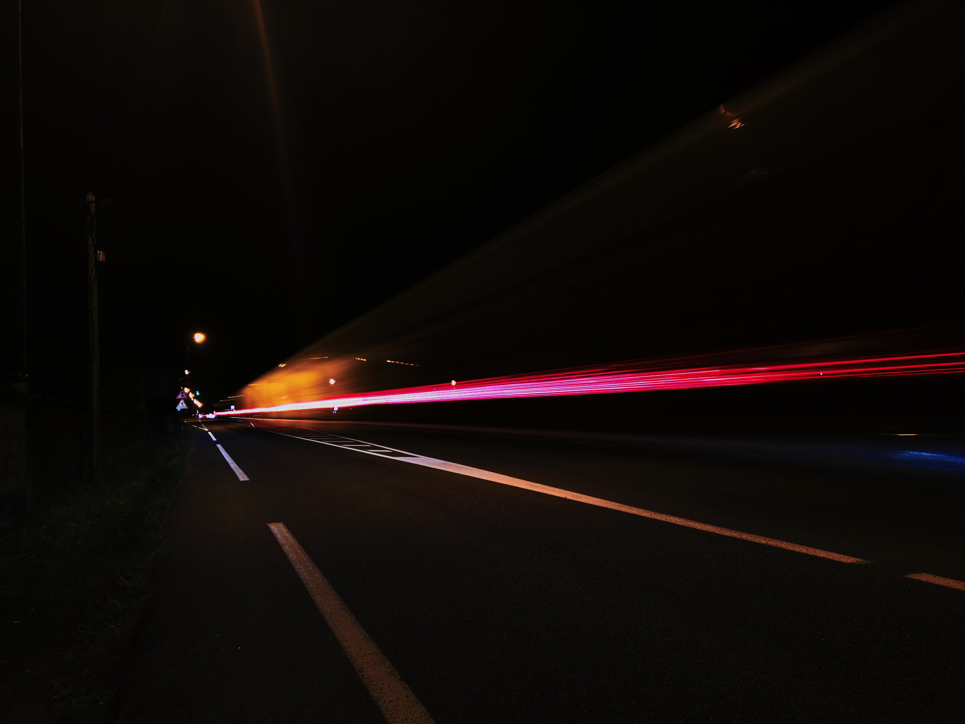 pSalut-à-tous-cest-le-matin-mon-réveil-a-sonné-alors-que-je-suis-en