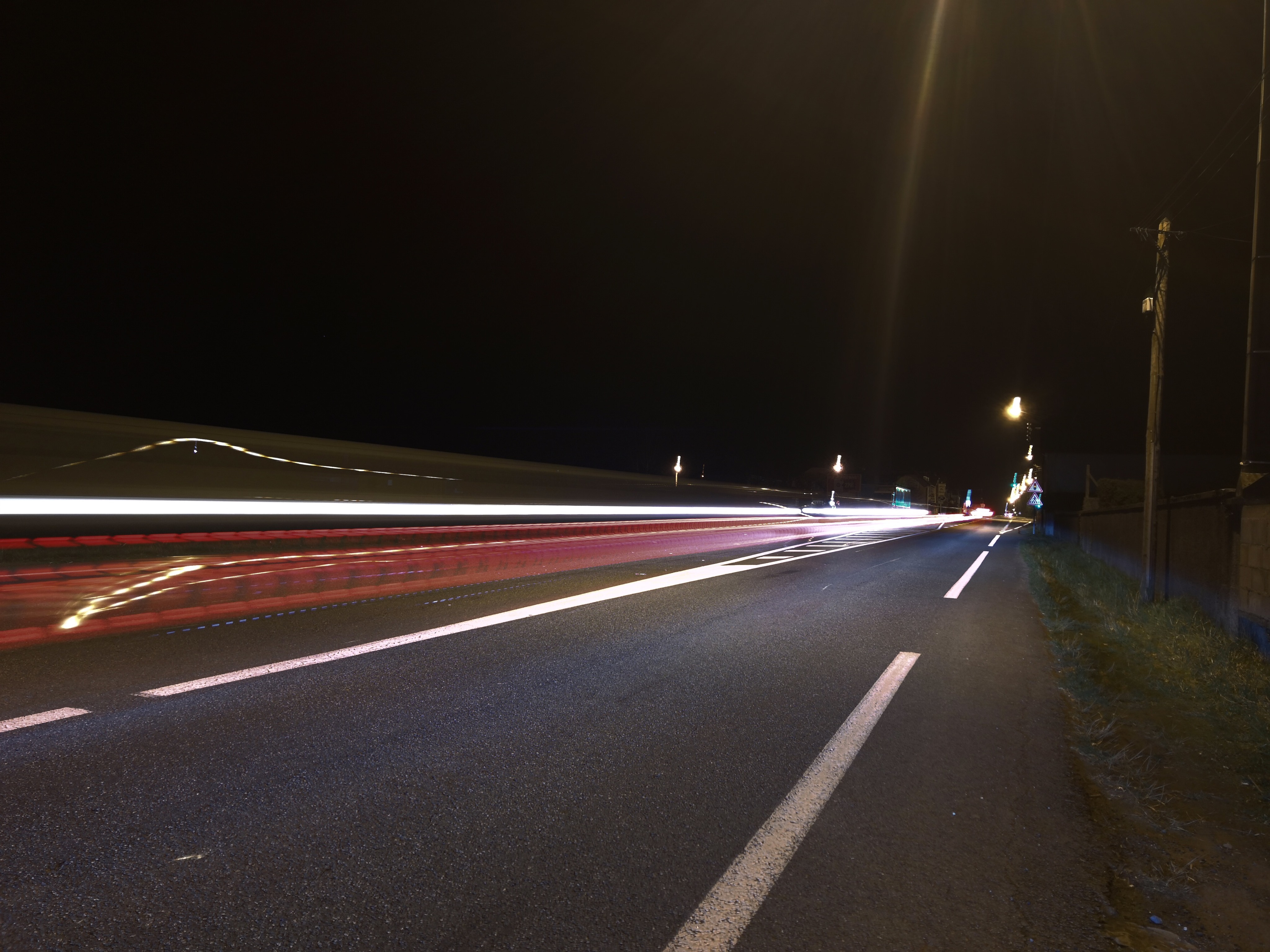 pSalut-à-tous-cest-le-matin-mon-réveil-a-sonné-alors-que-je-suis-en