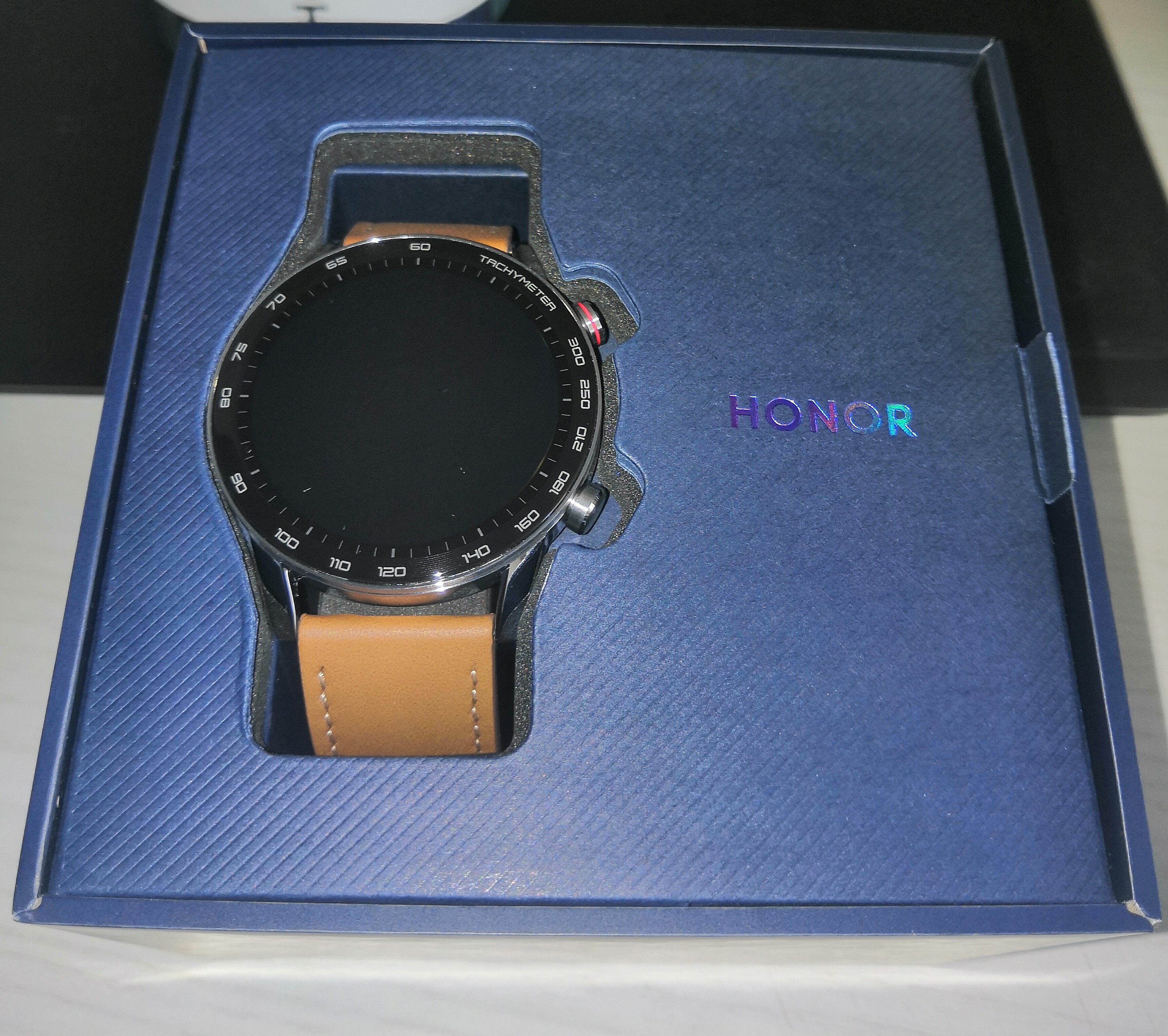 Reviews-Retours-sur-lutilisation-de-HONOR-Magic-Watch-2