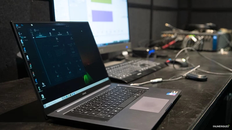 pBonjour-Une-fuite-est-sortie-aujourdhui-concernant-le-nouveau-honor