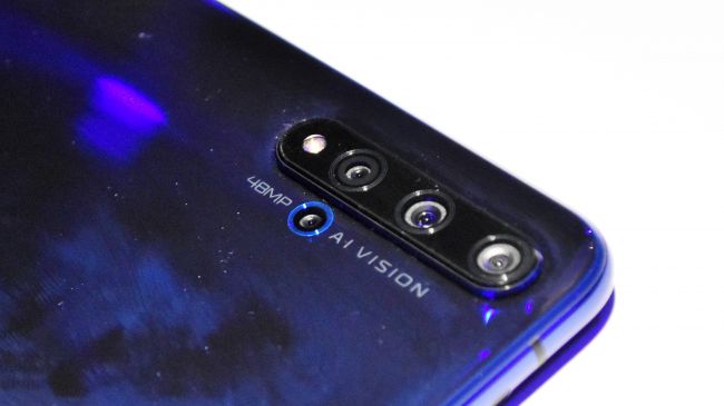 HONOR-20-Comparaison-entre-le-HONOR-20-et-le-View20