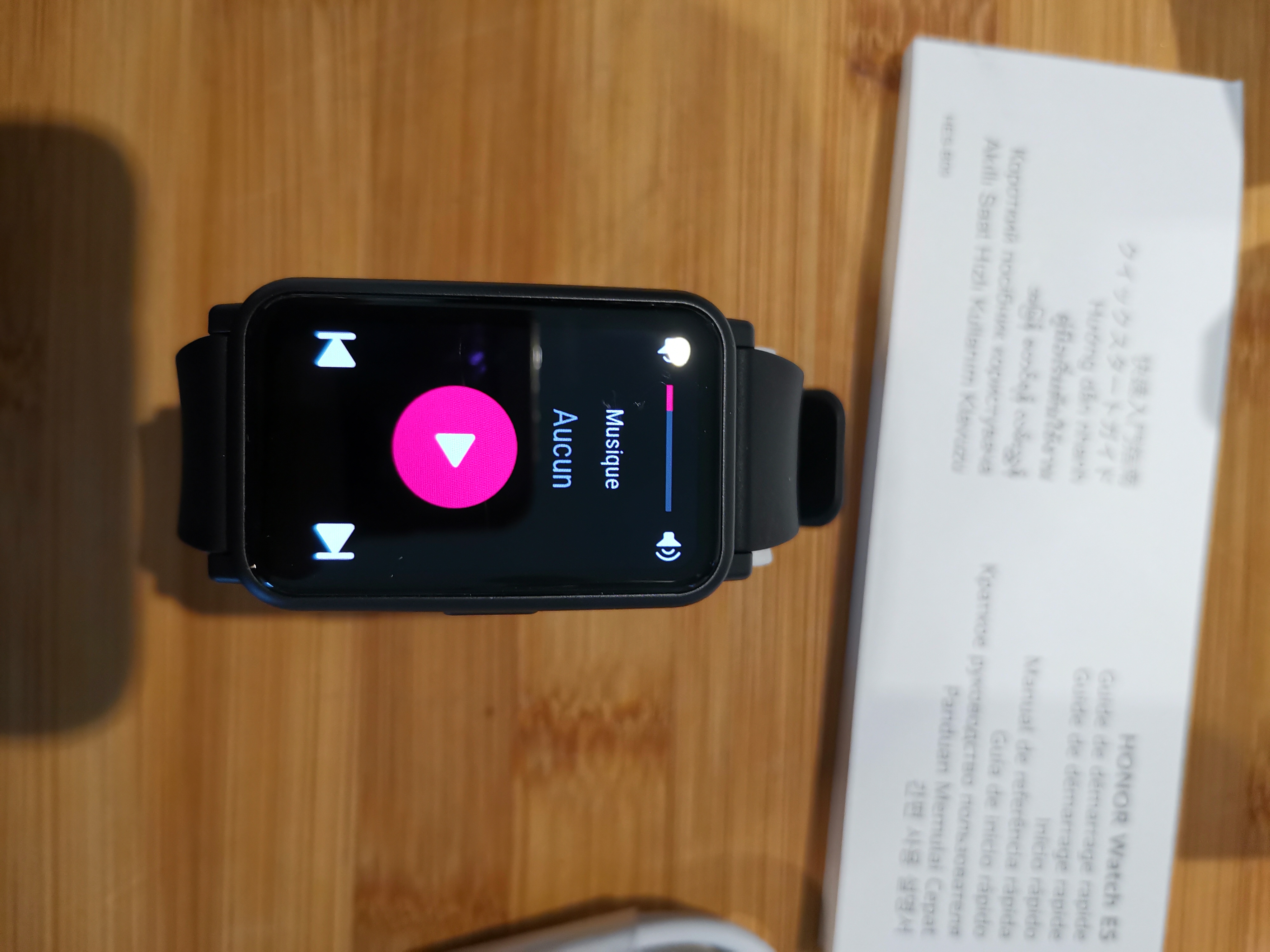 pBonjourppIl-y-a-quelques-jours-jai-gagné-une-montre-Honor-la-Watch-ES