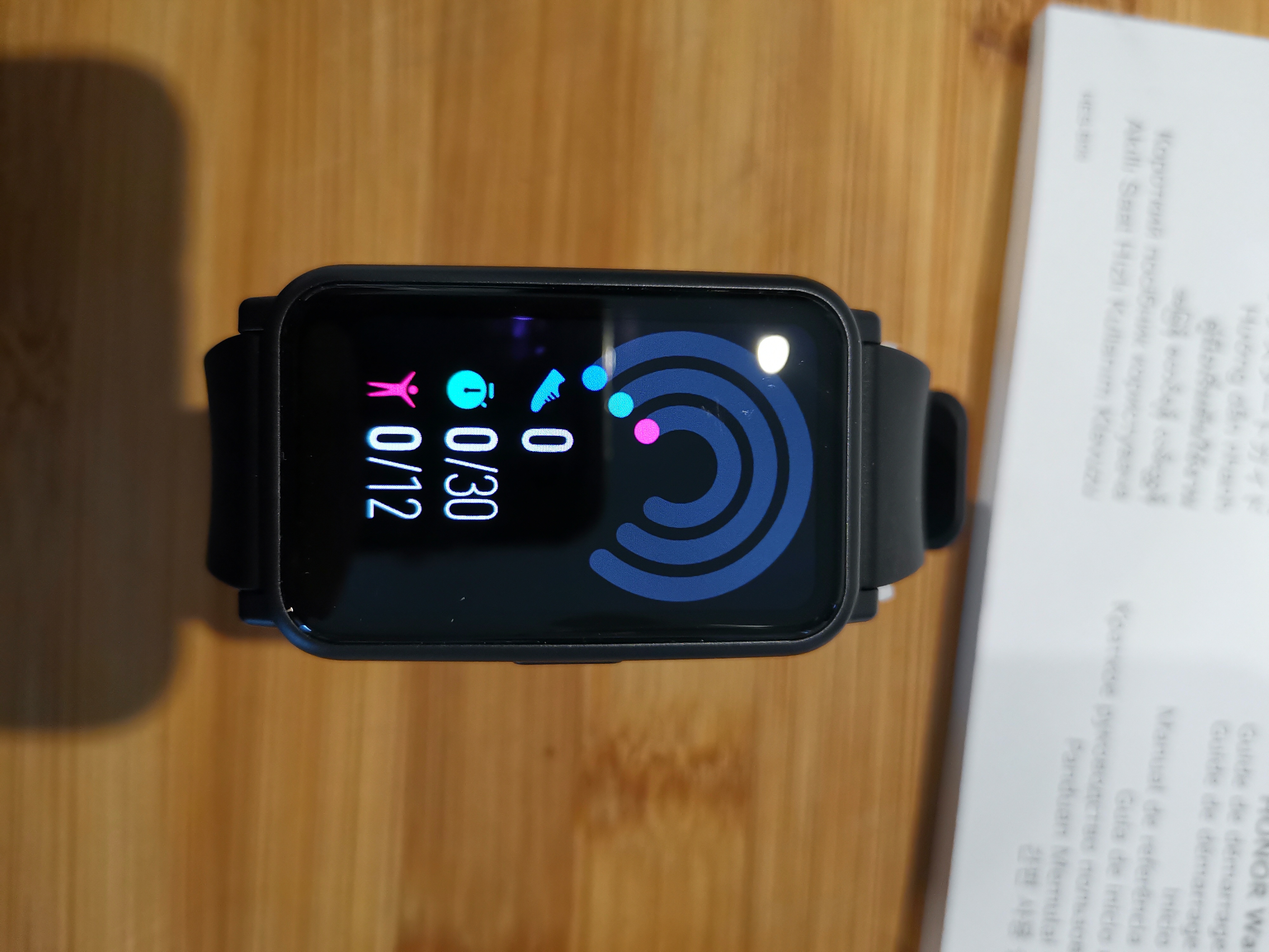 pBonjourppIl-y-a-quelques-jours-jai-gagné-une-montre-Honor-la-Watch-ES