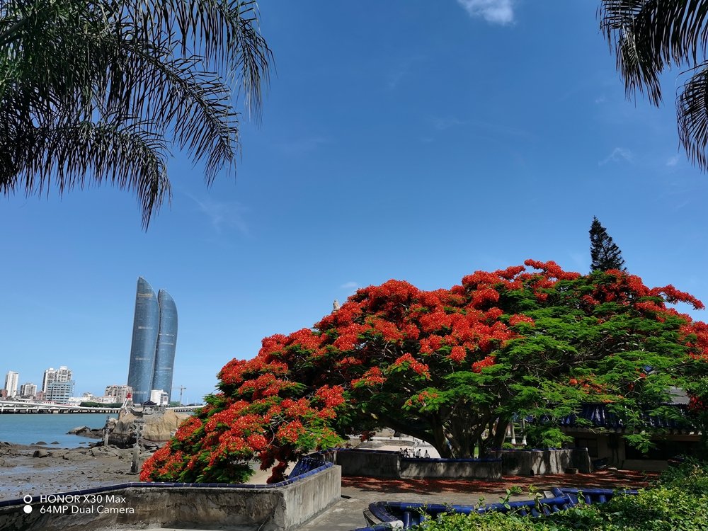 pspan-stylefont-size18pxspanBonjour-à-tous-les-fans-dHONOR