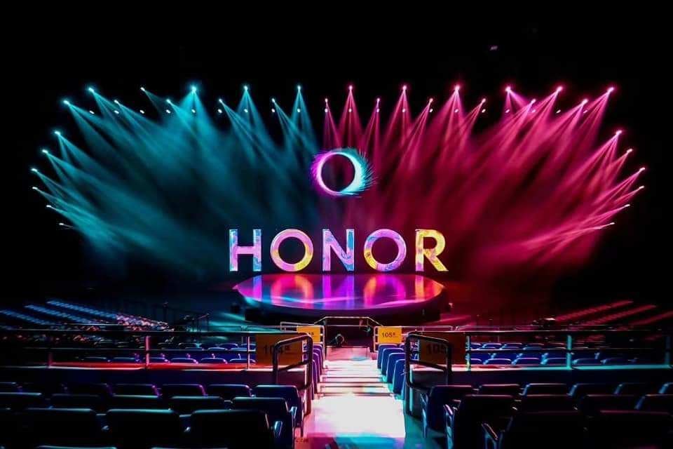 pspan-stylefont-size18pxspanBonjour-à-tous-les-fans-dHONOR