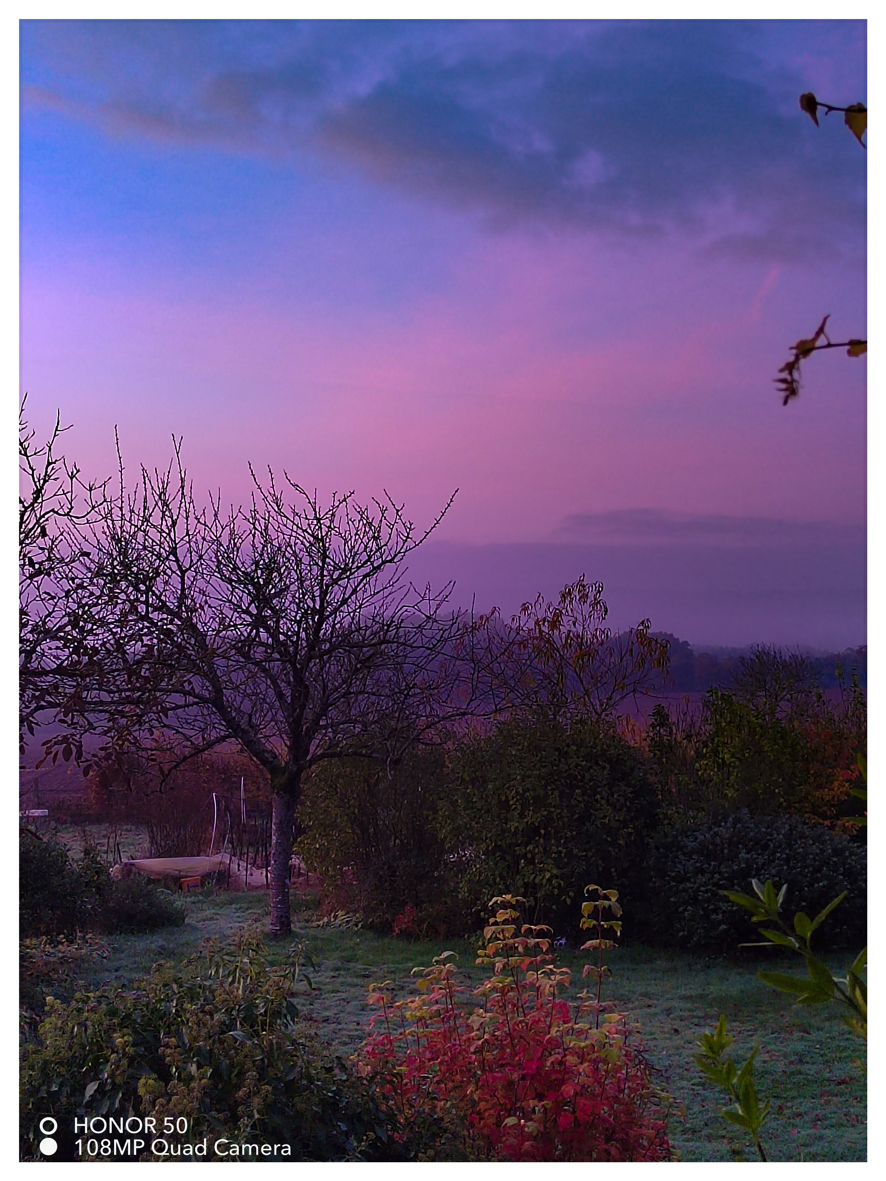 pspanstrongBonsoir-ànbsptousnbspchers