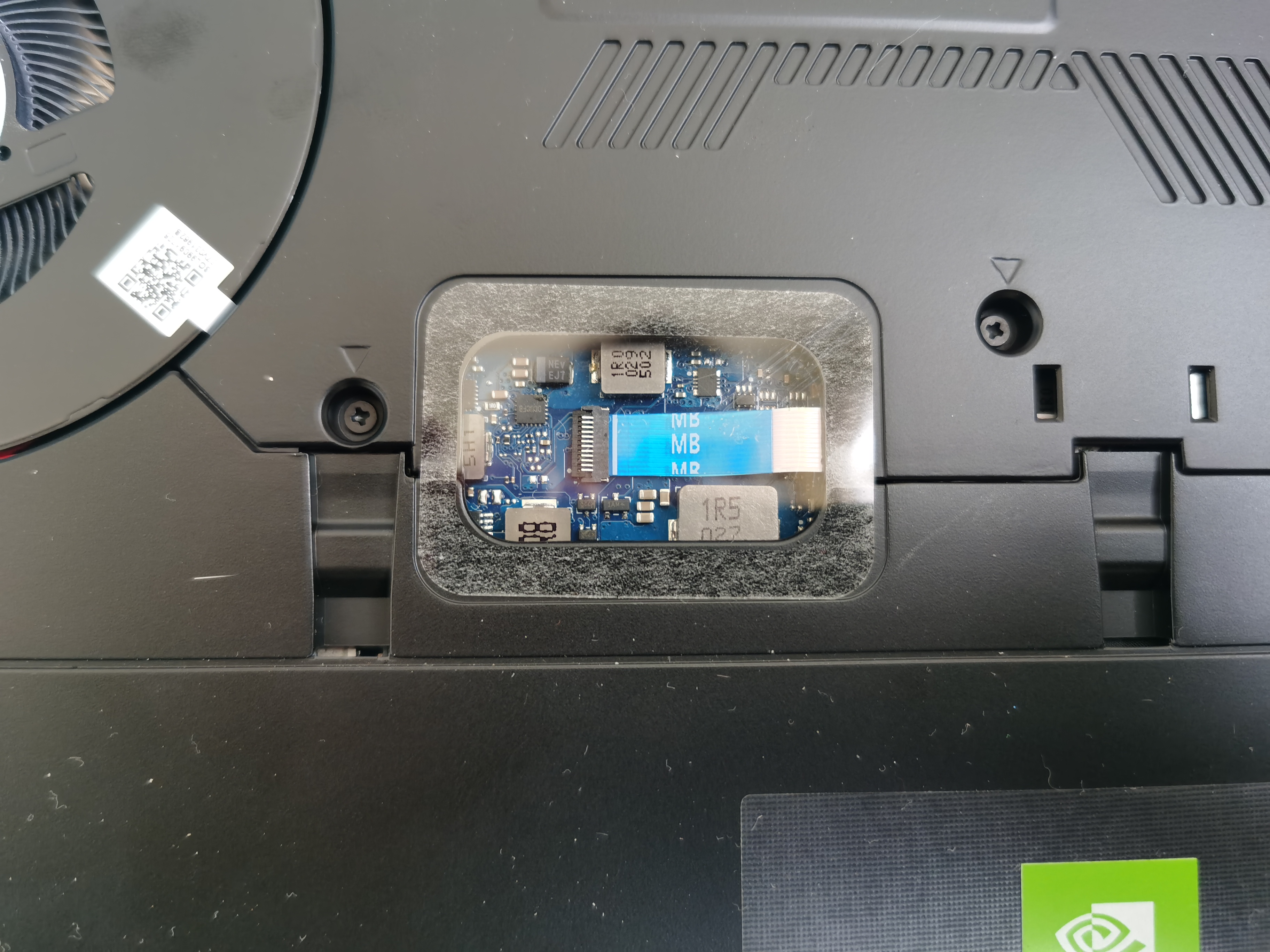 pBonjourppbrppLe-HONOR-V700-est-lun-des-tous-meilleurs-ordinateur